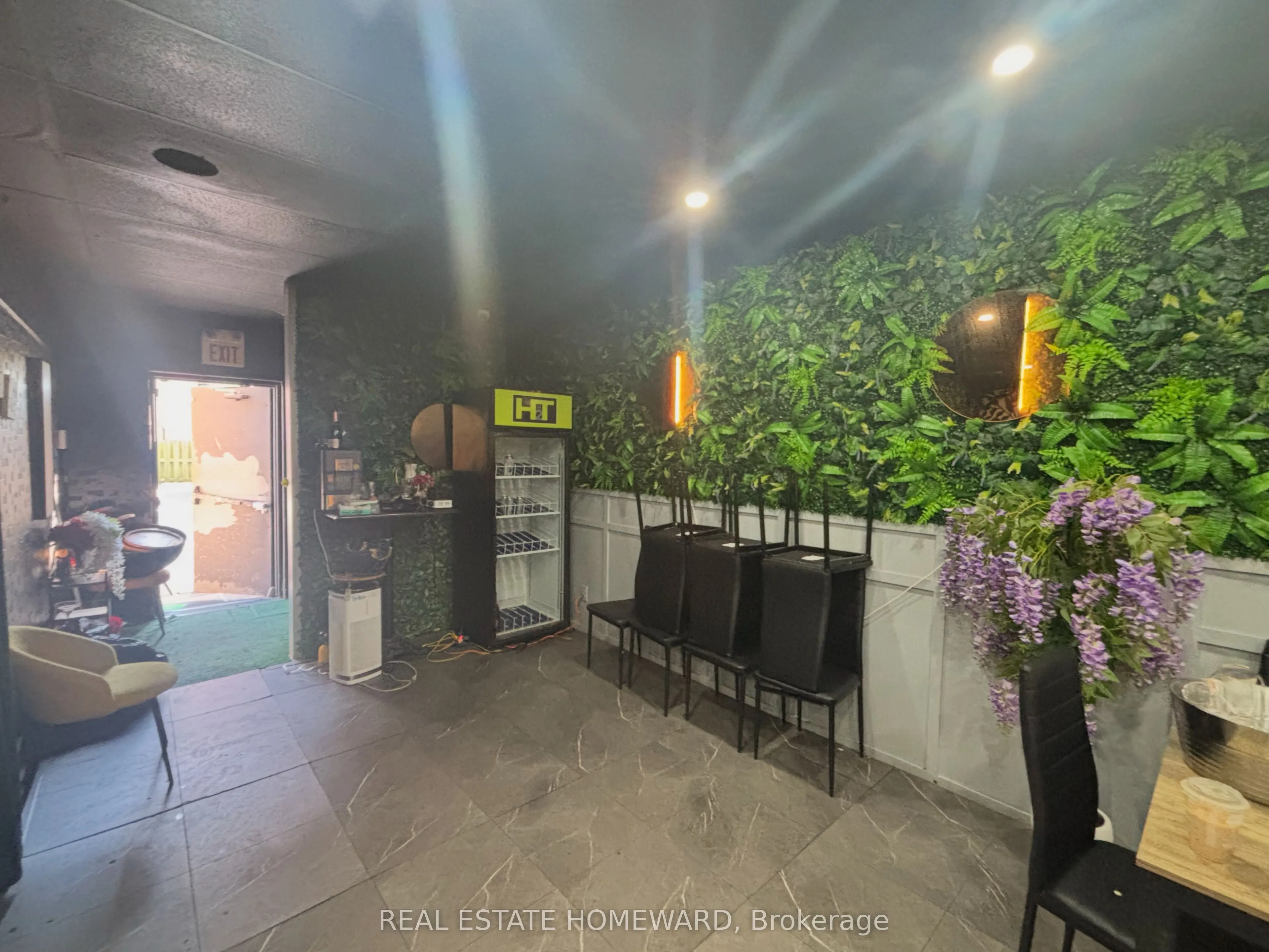 3095 Eglinton Avenue E, #5