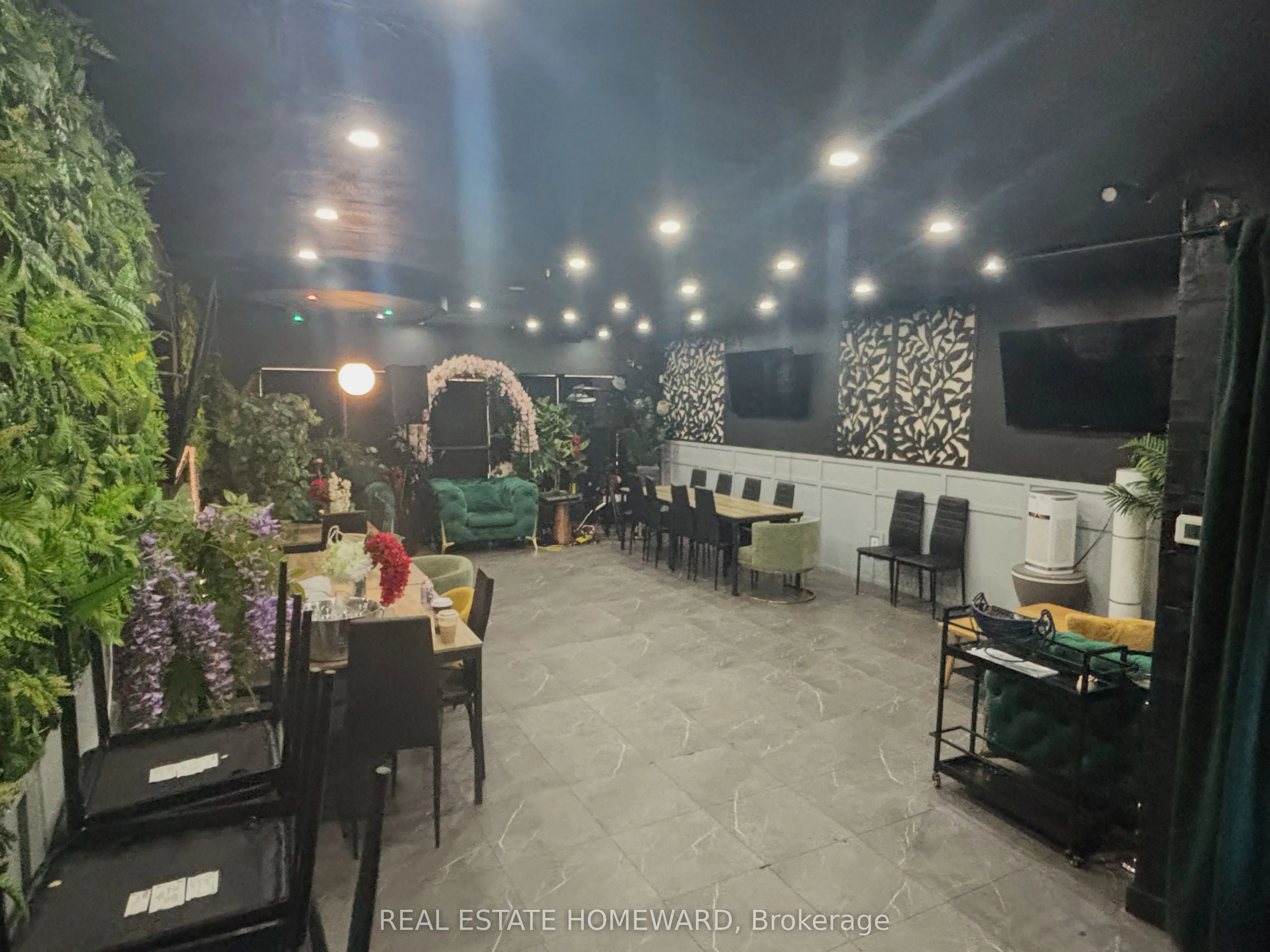 3095 Eglinton Avenue E, #5