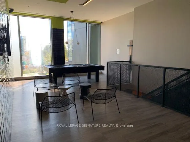15 Baseball Place NE, #1101