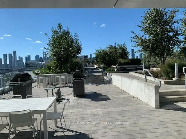 15 Baseball Place NE, #1101