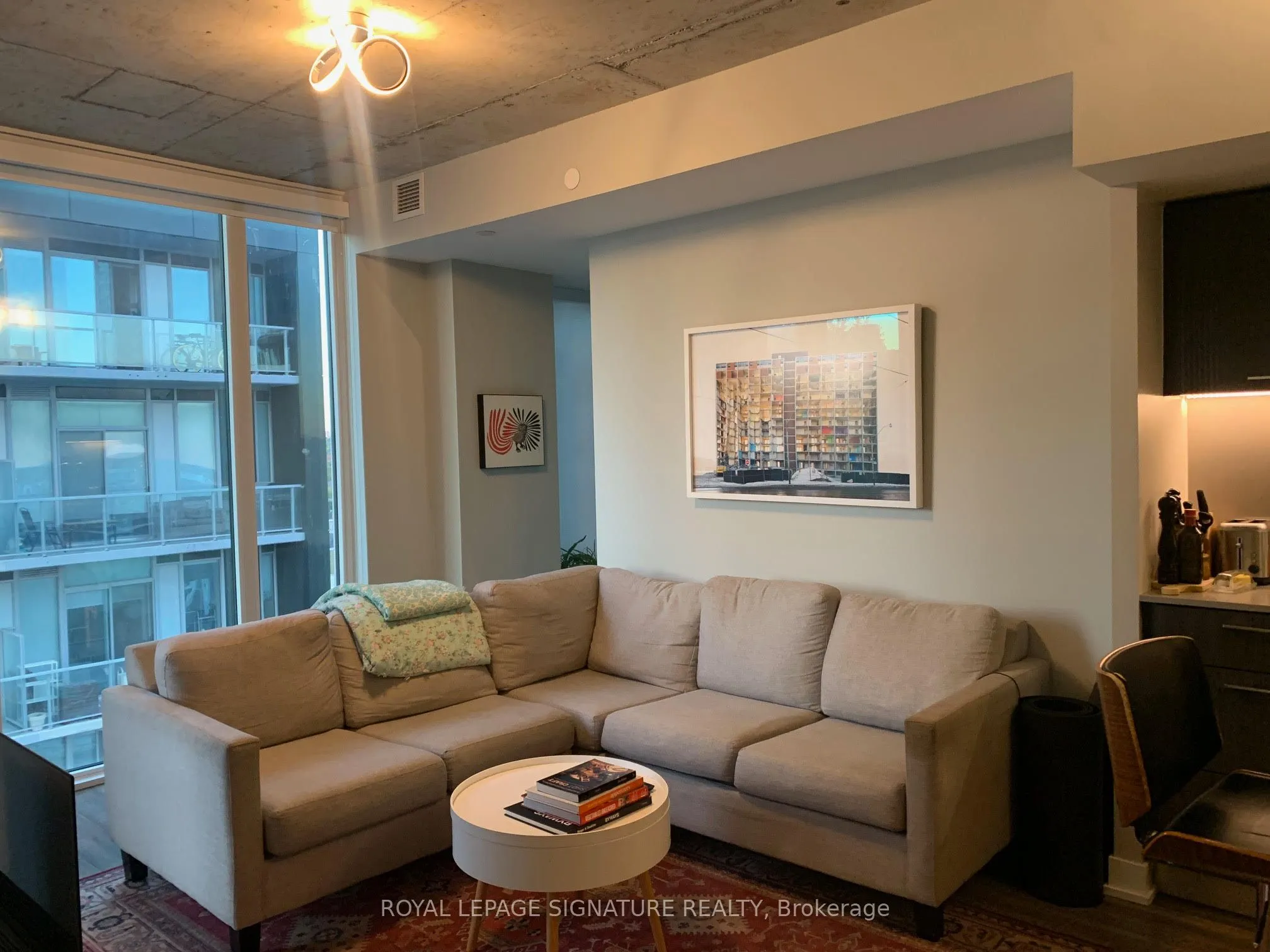 15 Baseball Place NE, #1101