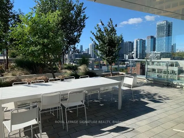 15 Baseball Place NE, #1101