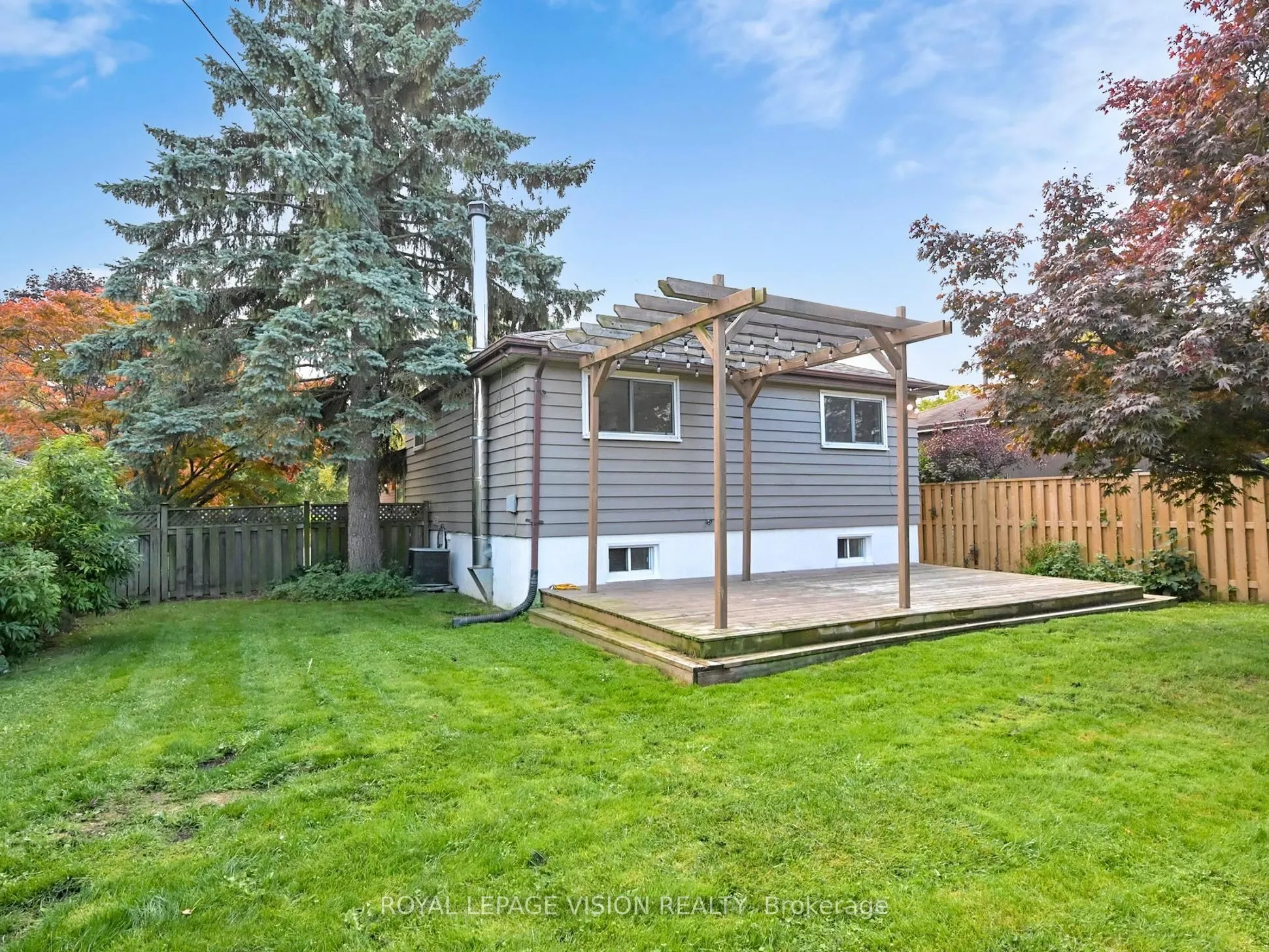 54 Bledlow Manor Drive