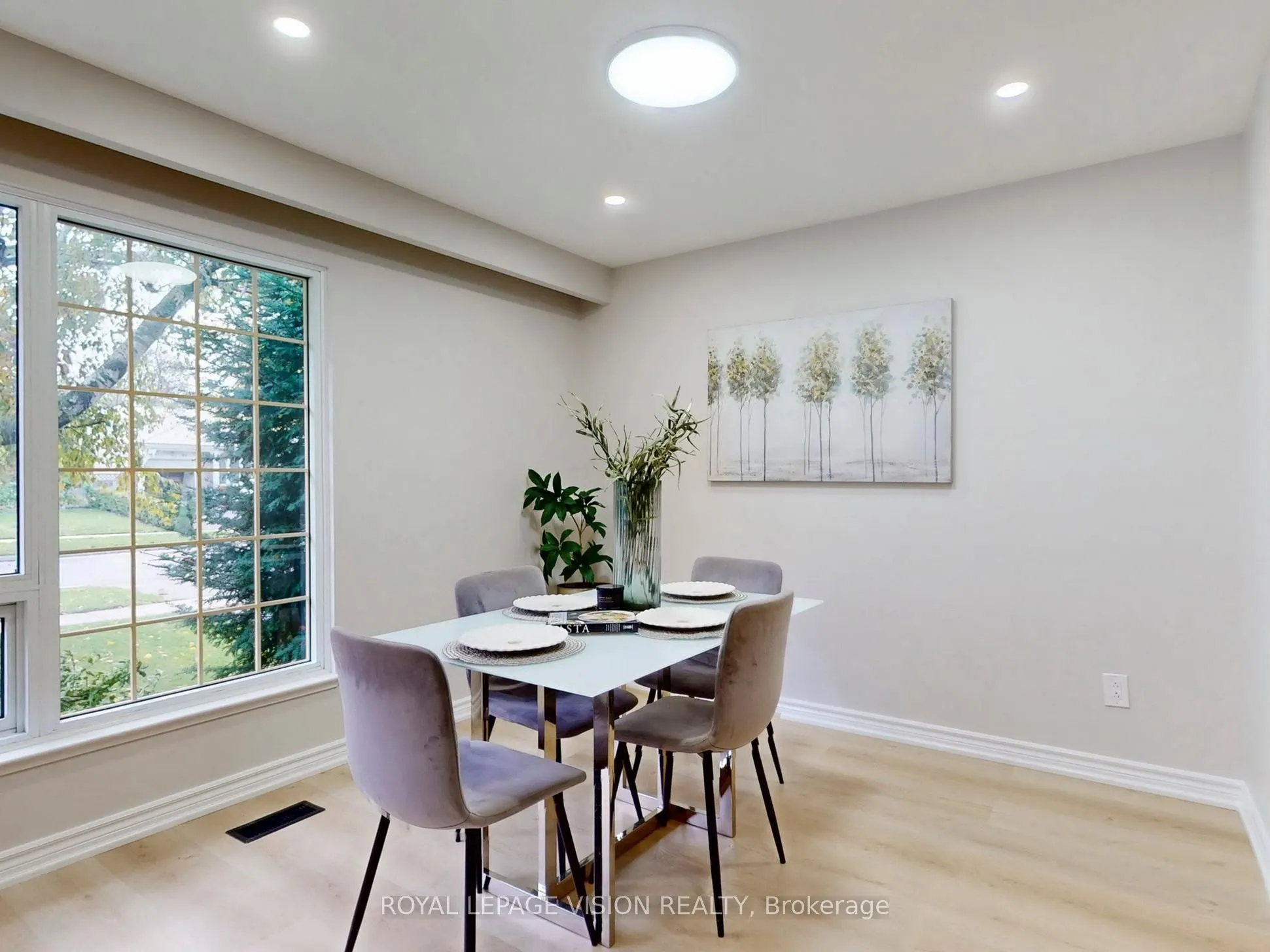 54 Bledlow Manor Drive