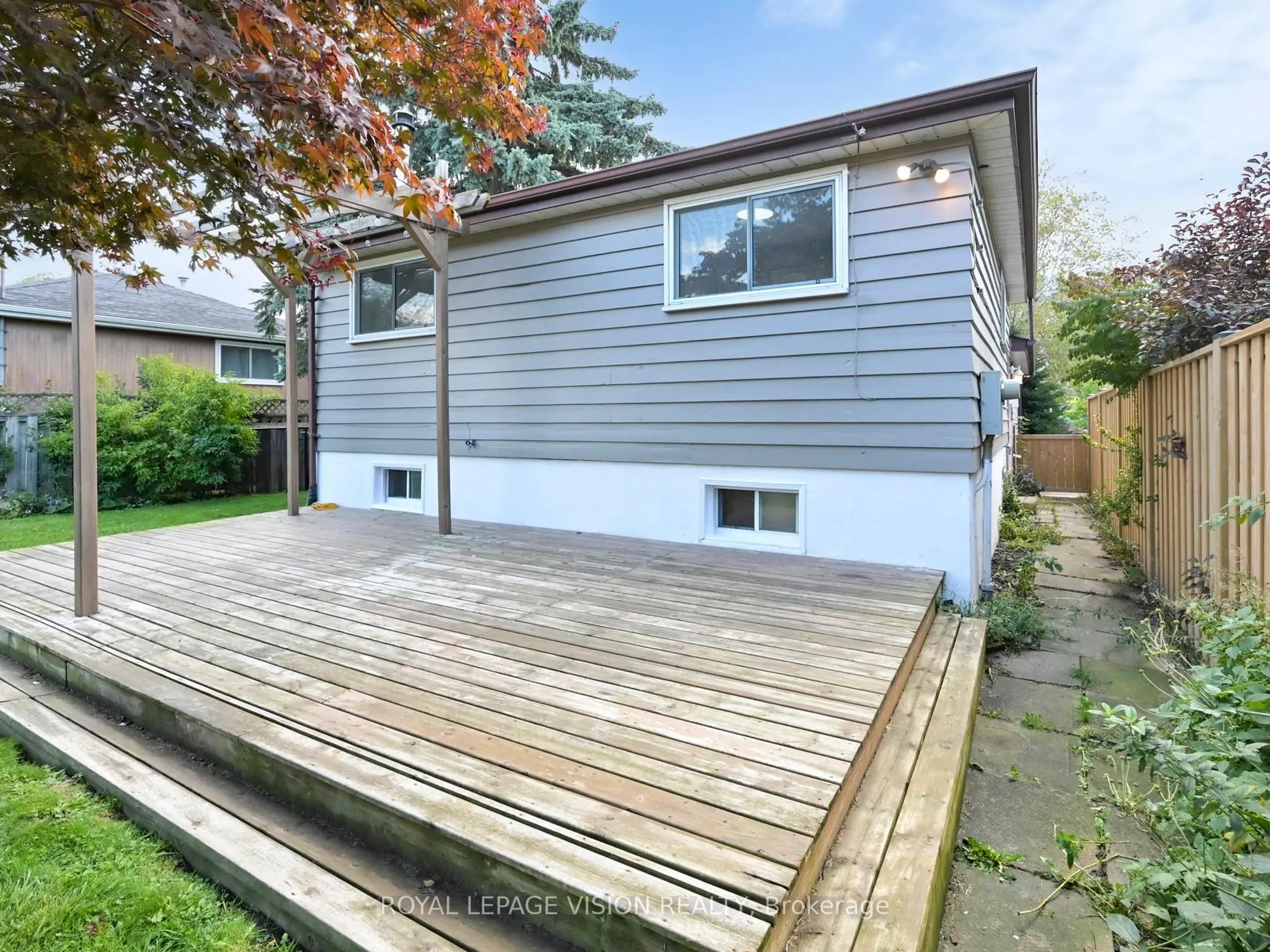 54 Bledlow Manor Drive