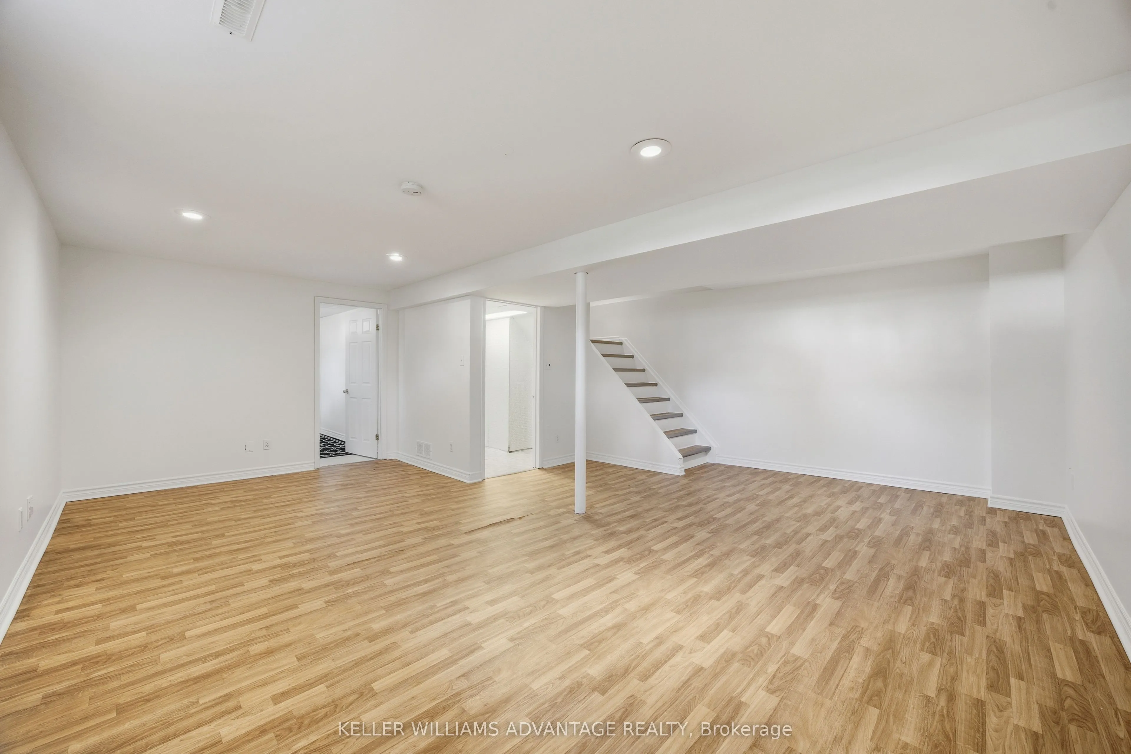 9 Blue Anchor Trail