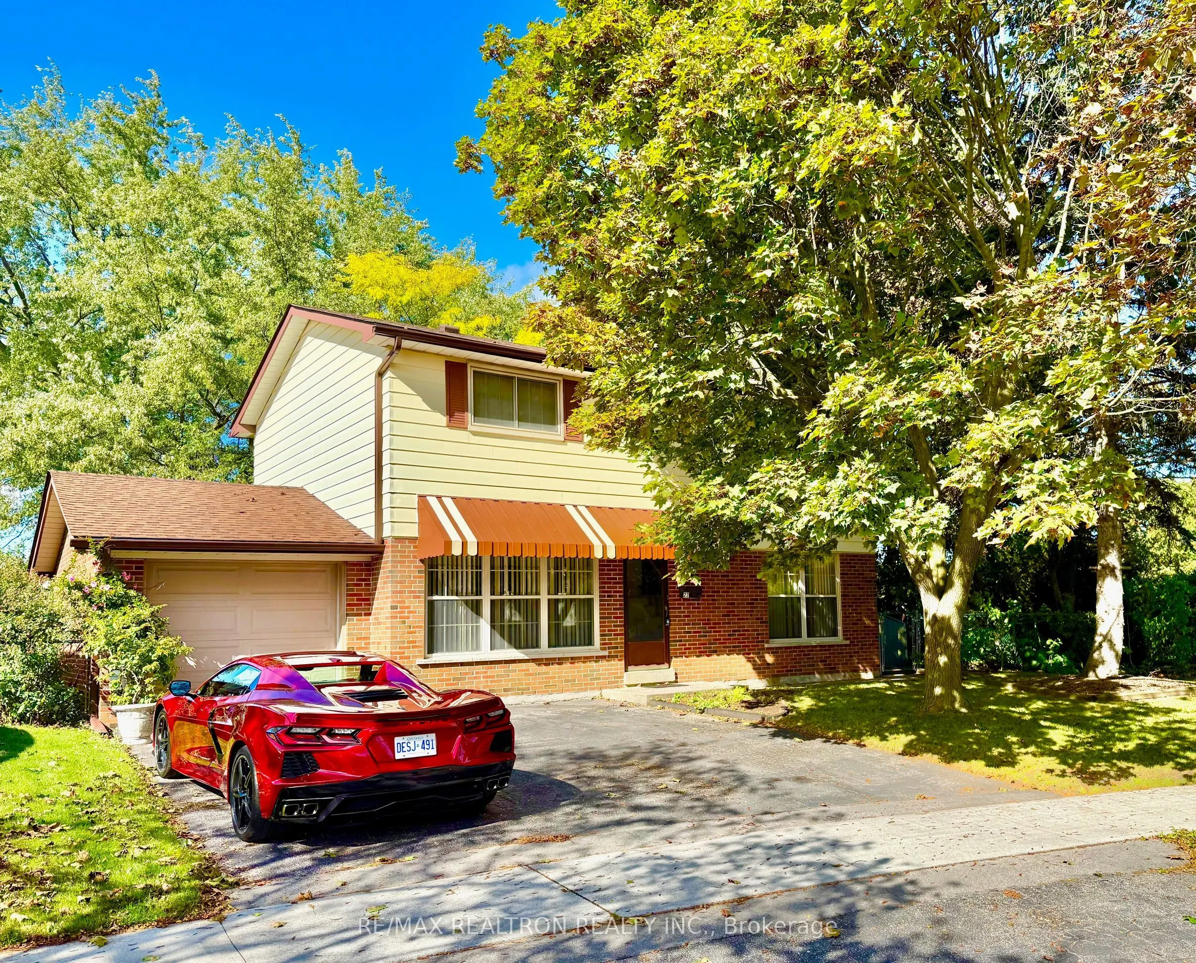 22 Montavista Street