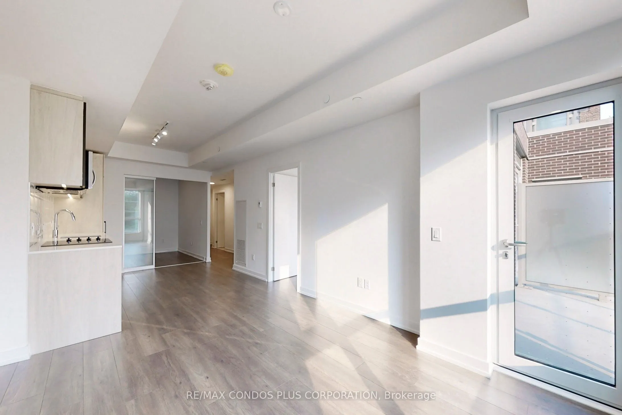 150 Logan Avenue, #305