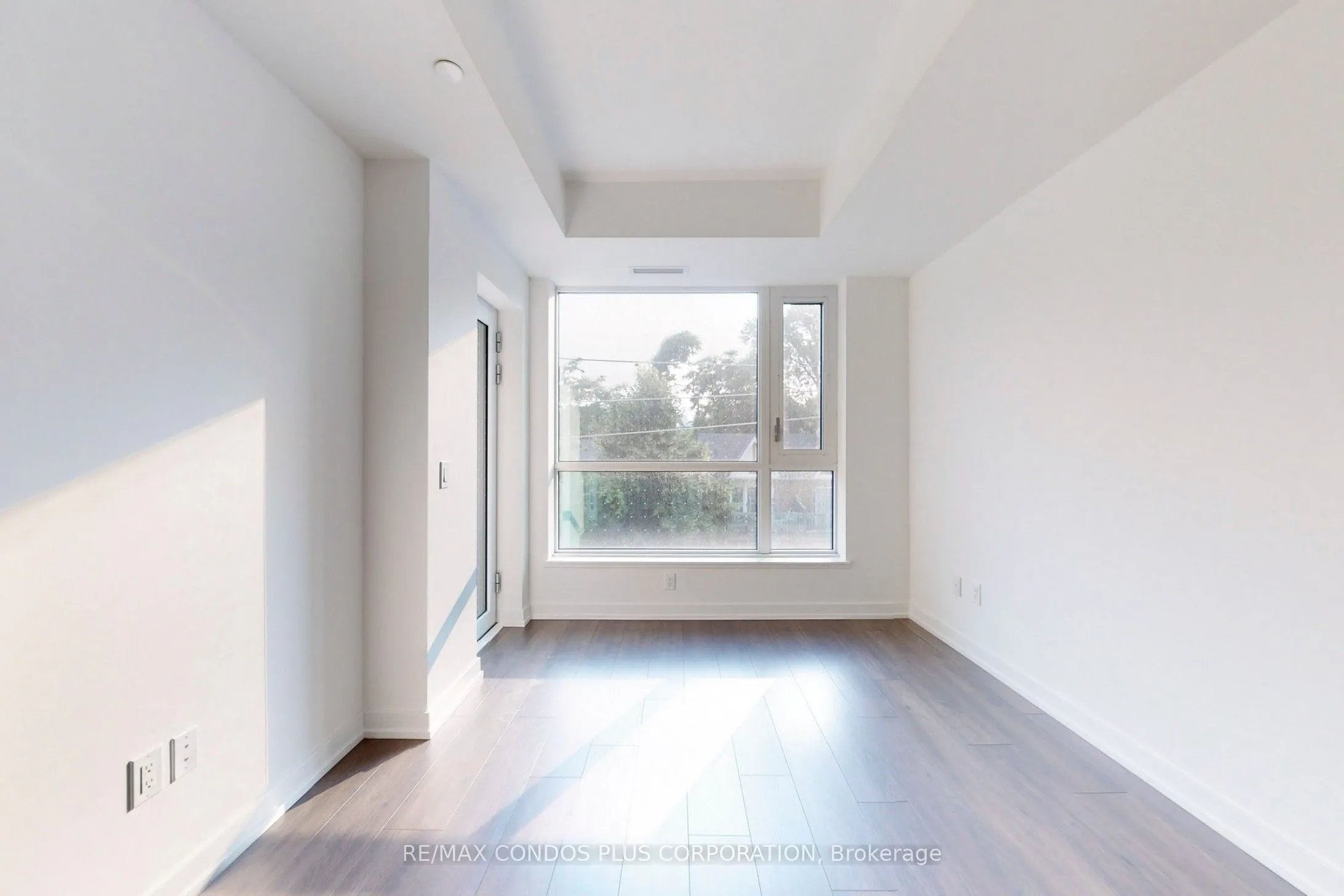 150 Logan Avenue, #305