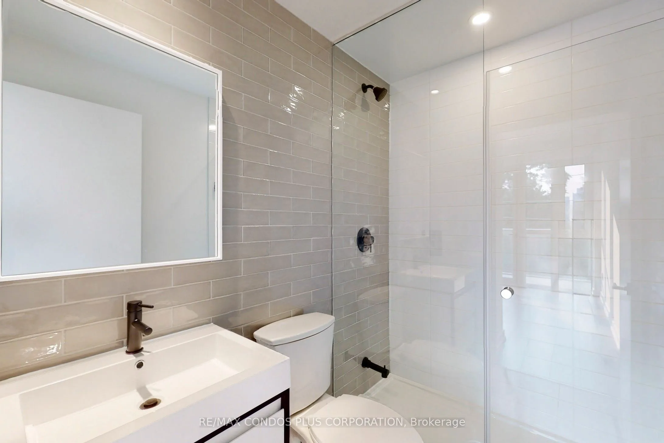 150 Logan Avenue, #305