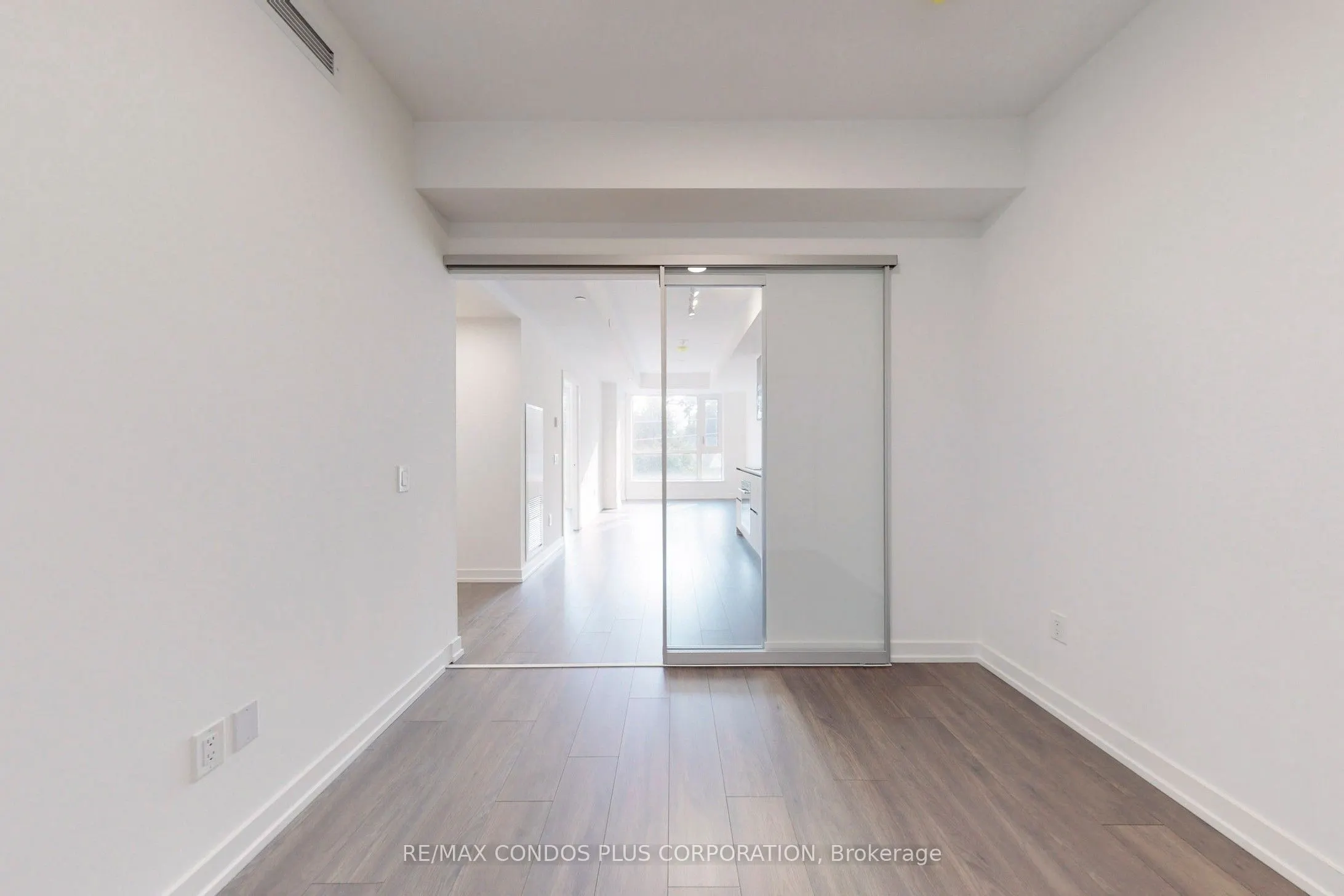 150 Logan Avenue, #305