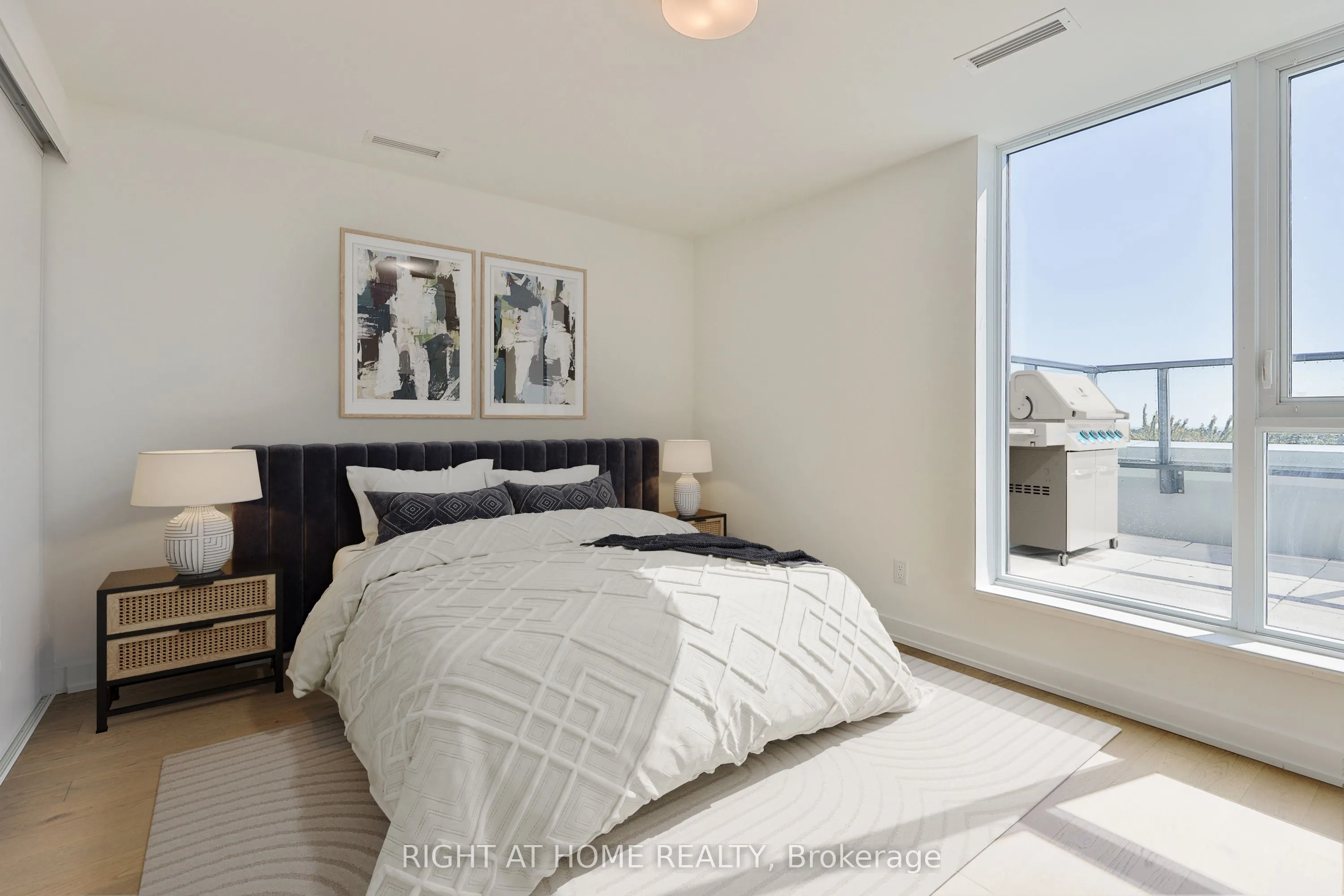 1161 Kingston Road, #601