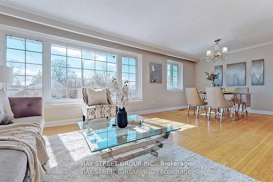 15 Charlemont Crescent, #Upper Level