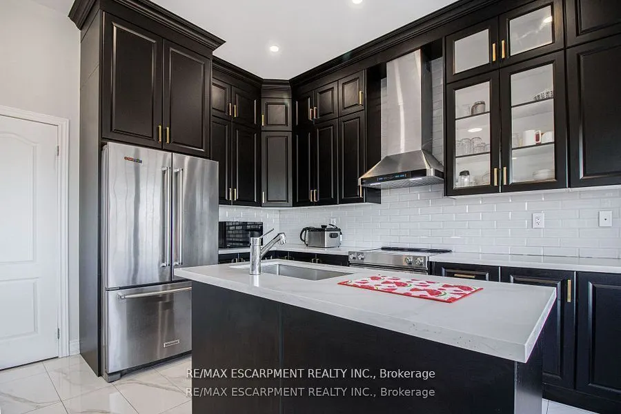 487 Aztec Drive, #2