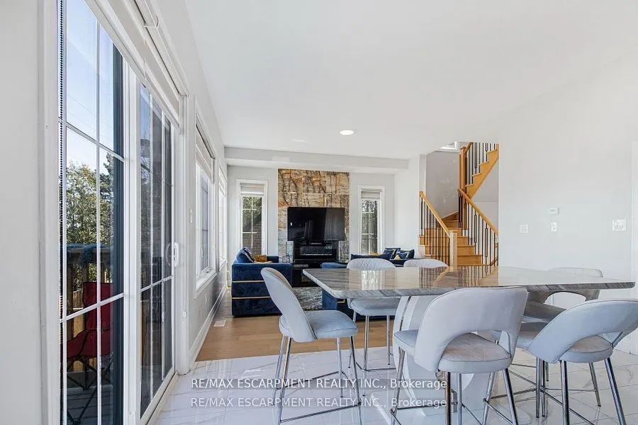 487 Aztec Drive, #2