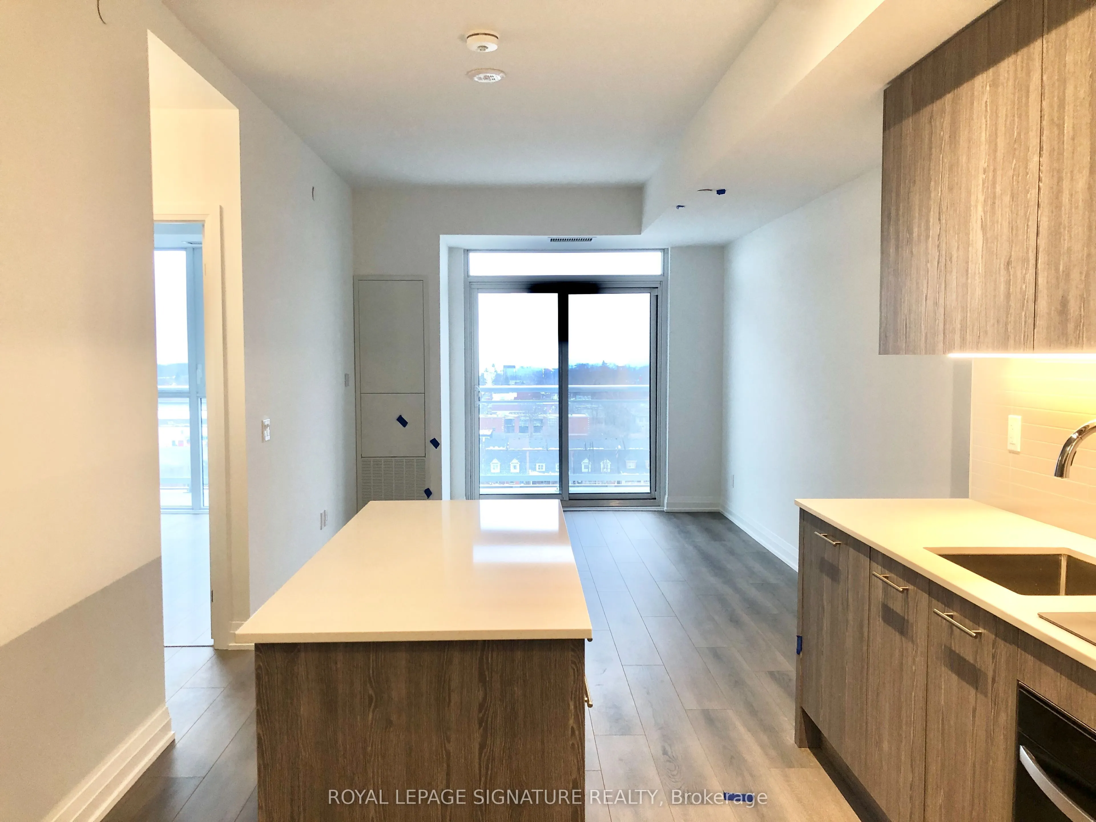 286 Main Street, #1013