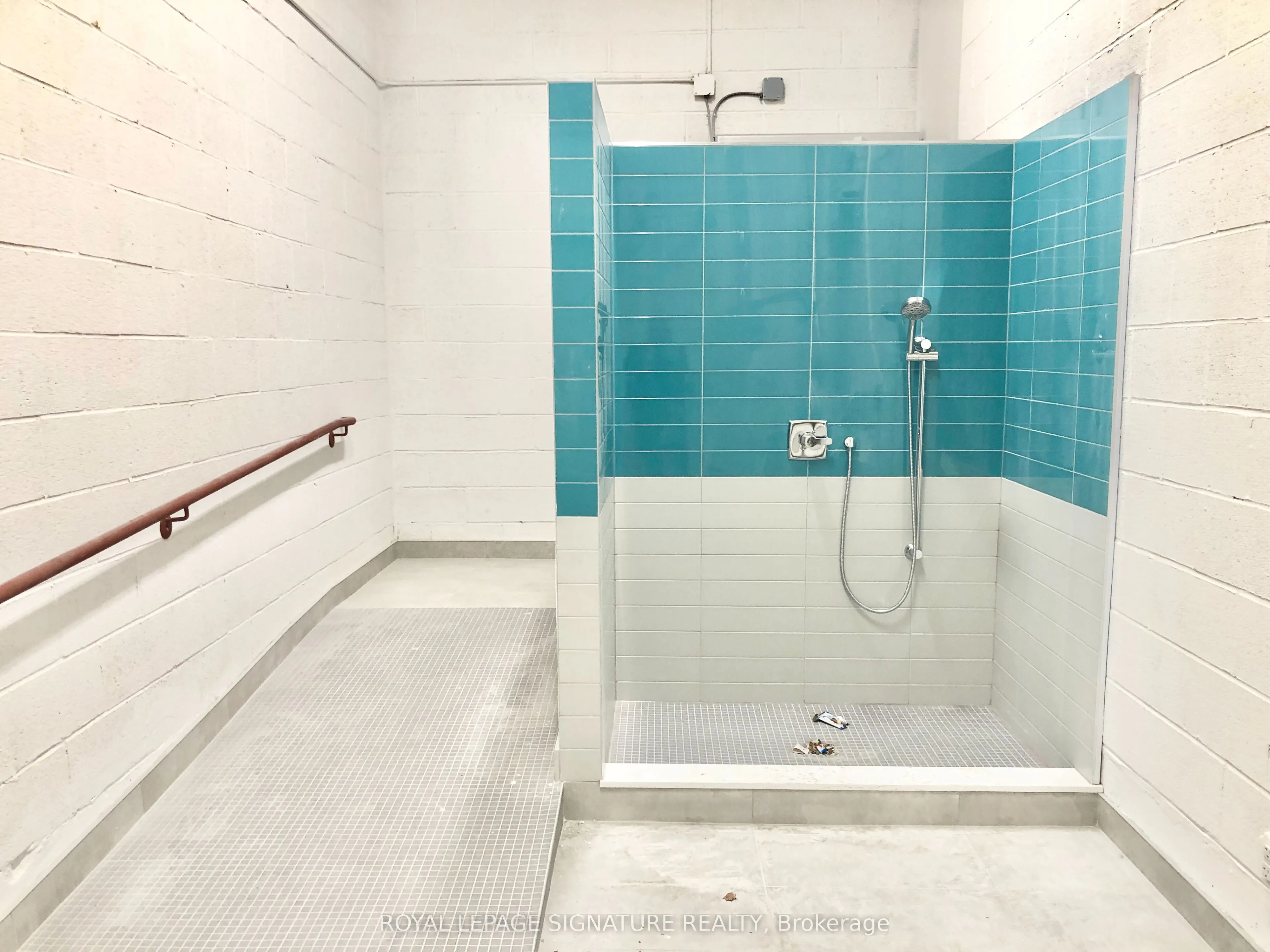 286 Main Street, #1013