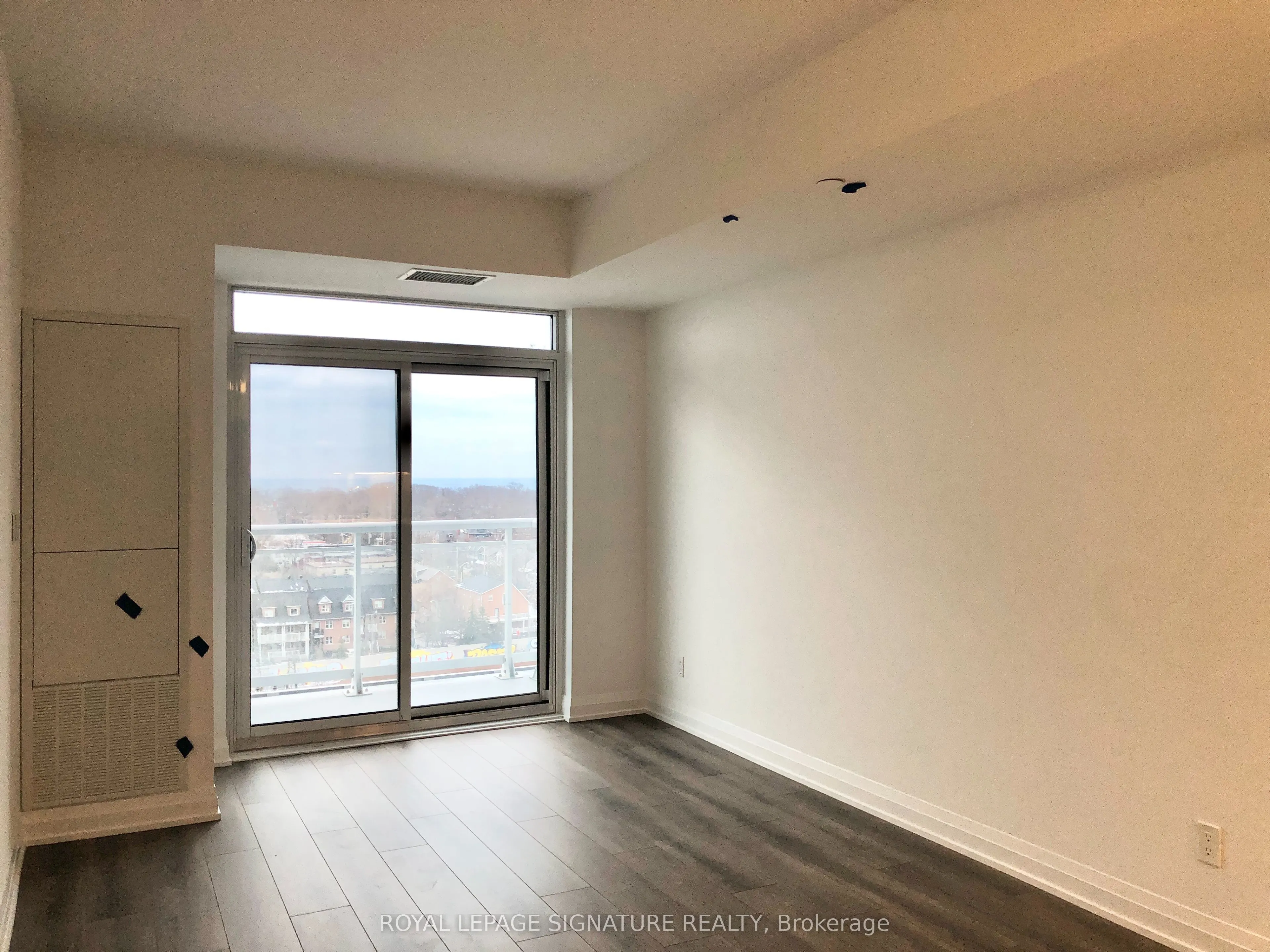 286 Main Street, #1013