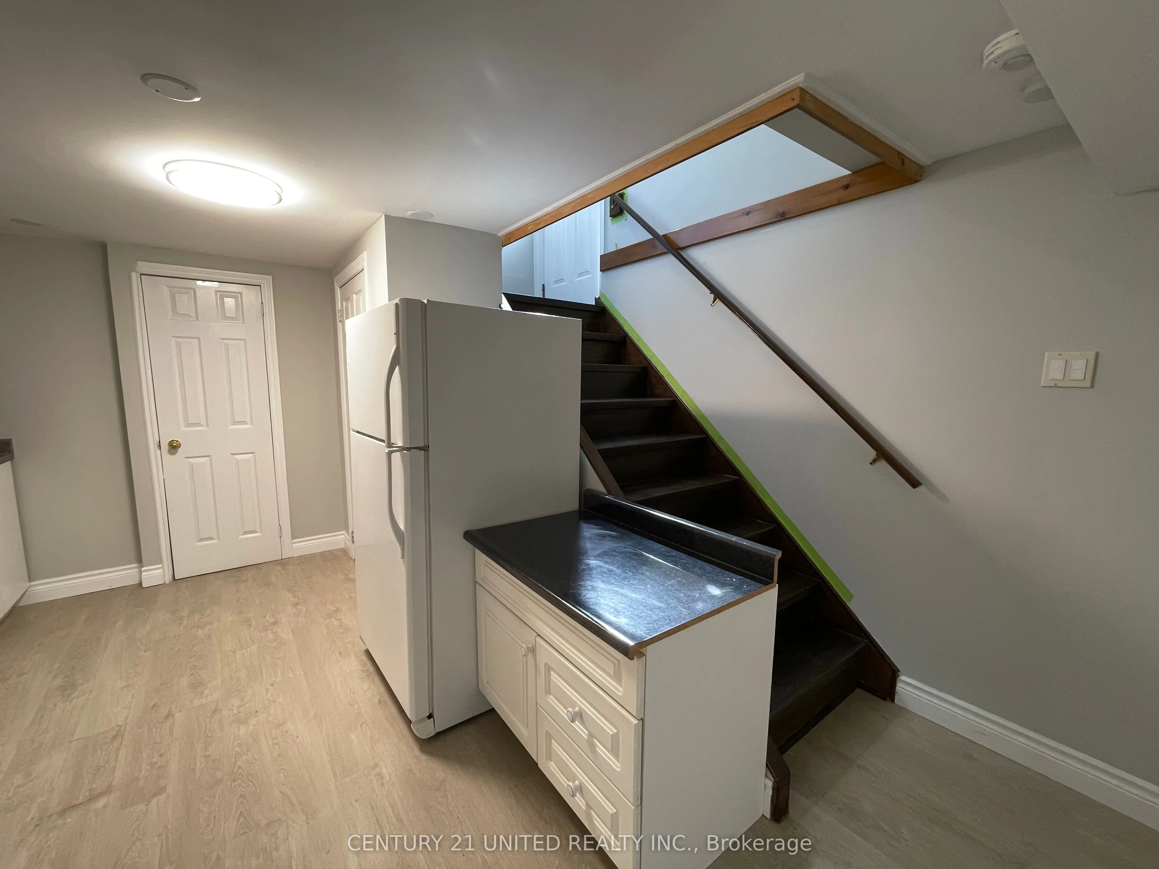 334 Stevenson Road N, #Lower
