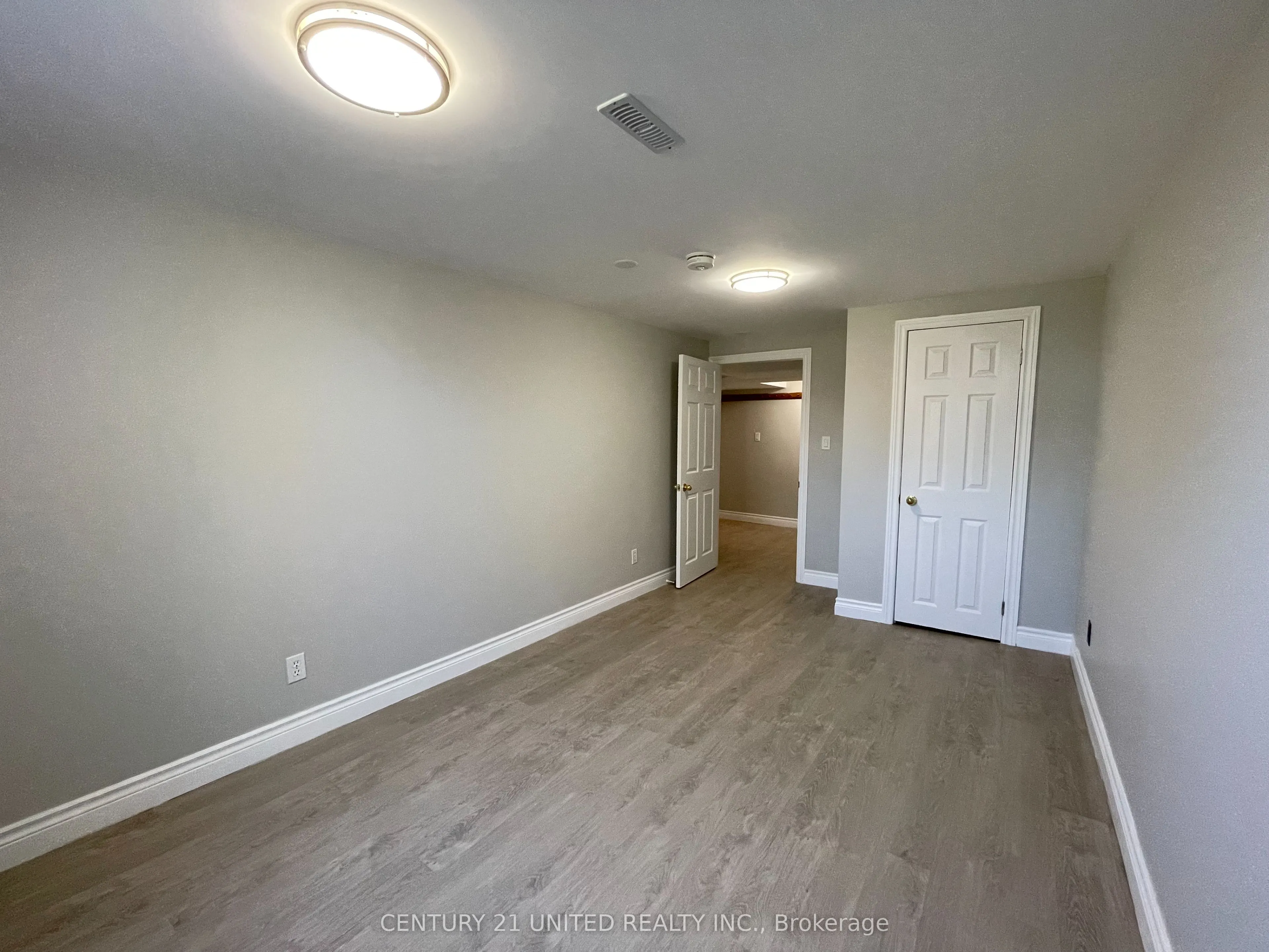 334 Stevenson Road N, #Lower