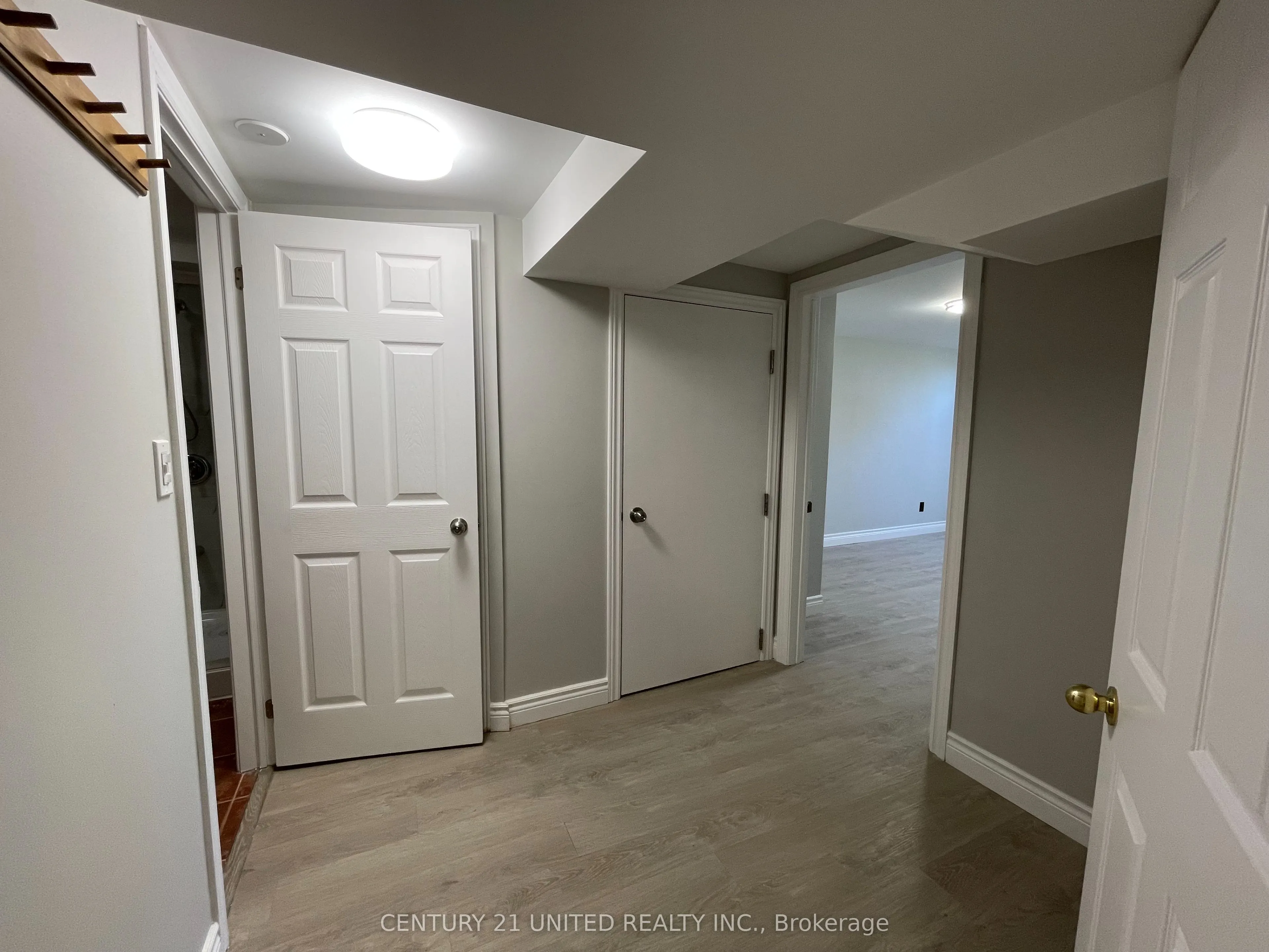 334 Stevenson Road N, #Lower