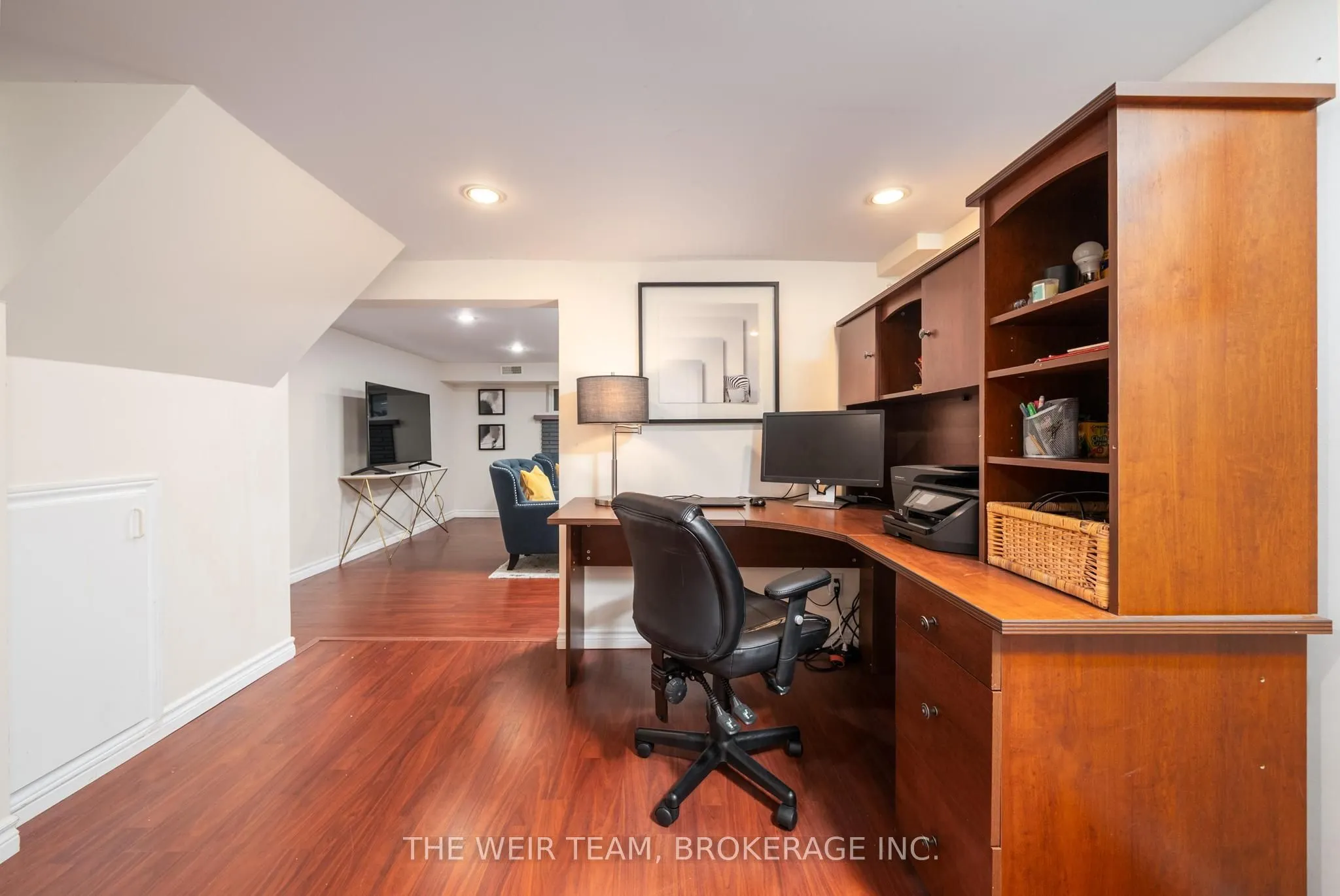 157 Ferris Road