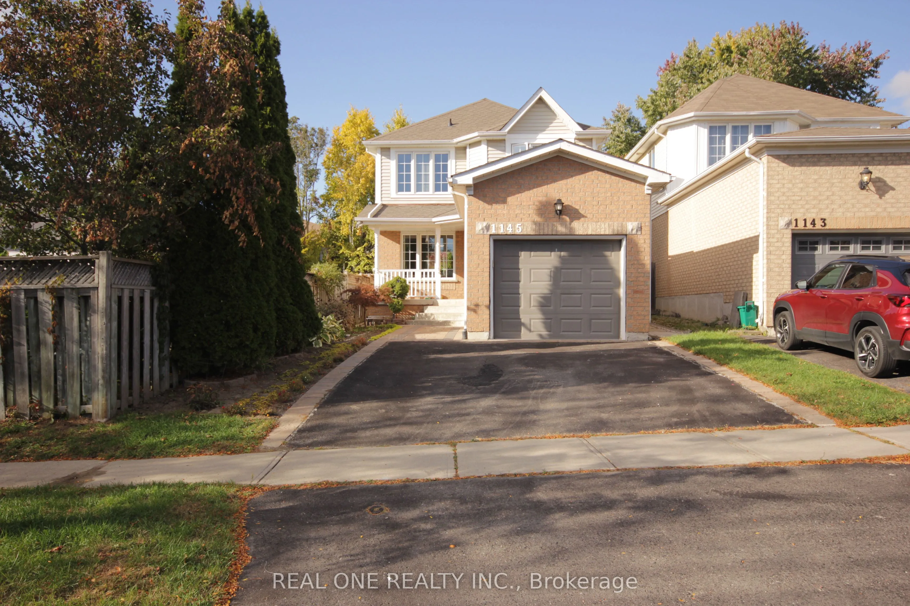 1145 Timberland Crescent