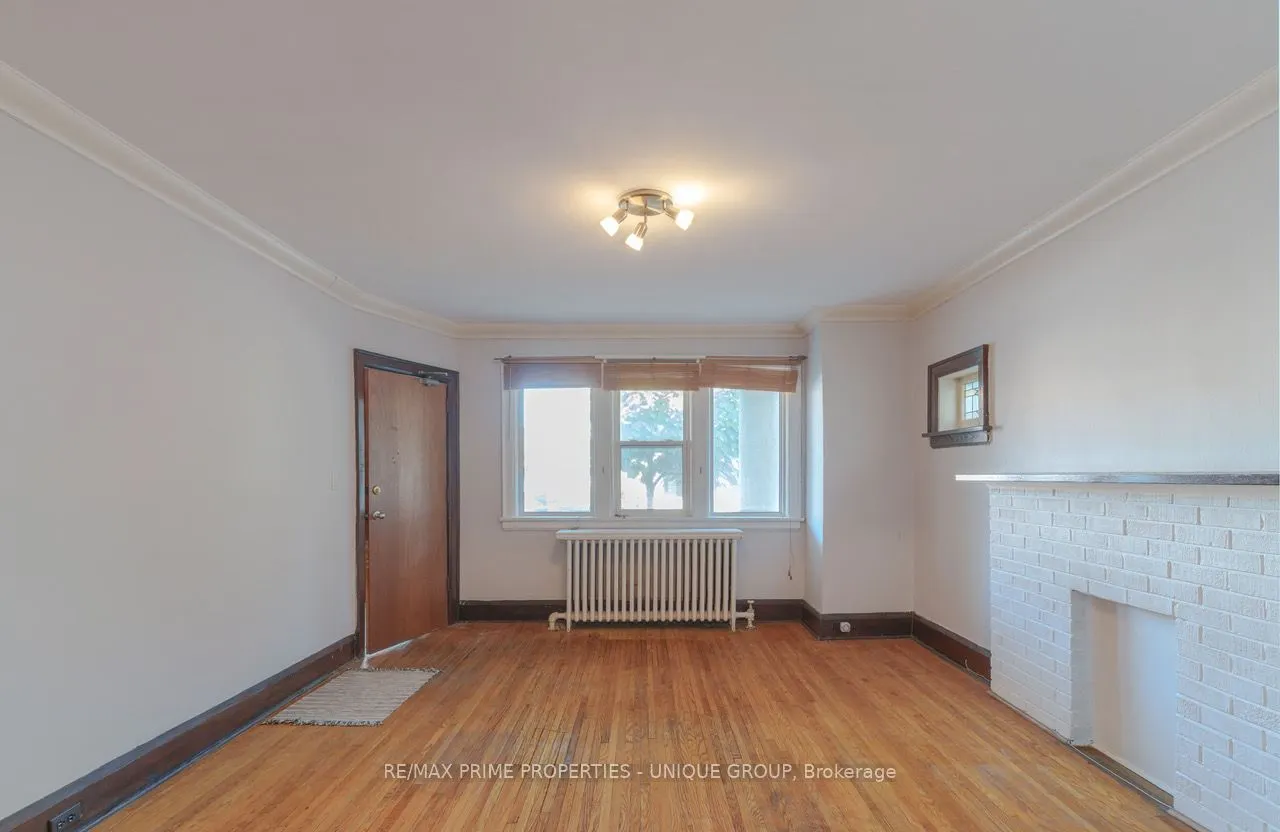 1 Bonfield Avenue