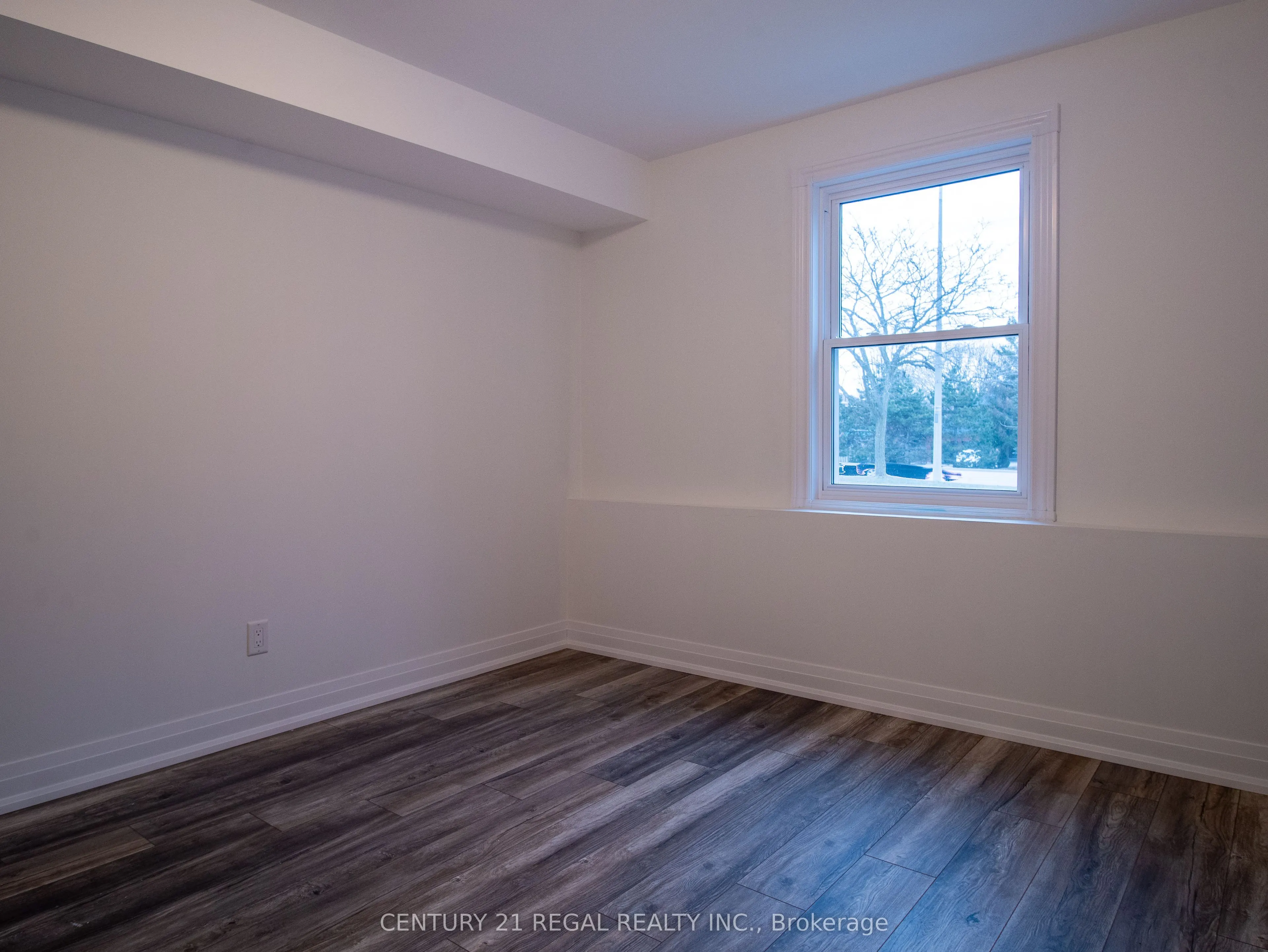 47 Limestone Crescent, #Lower