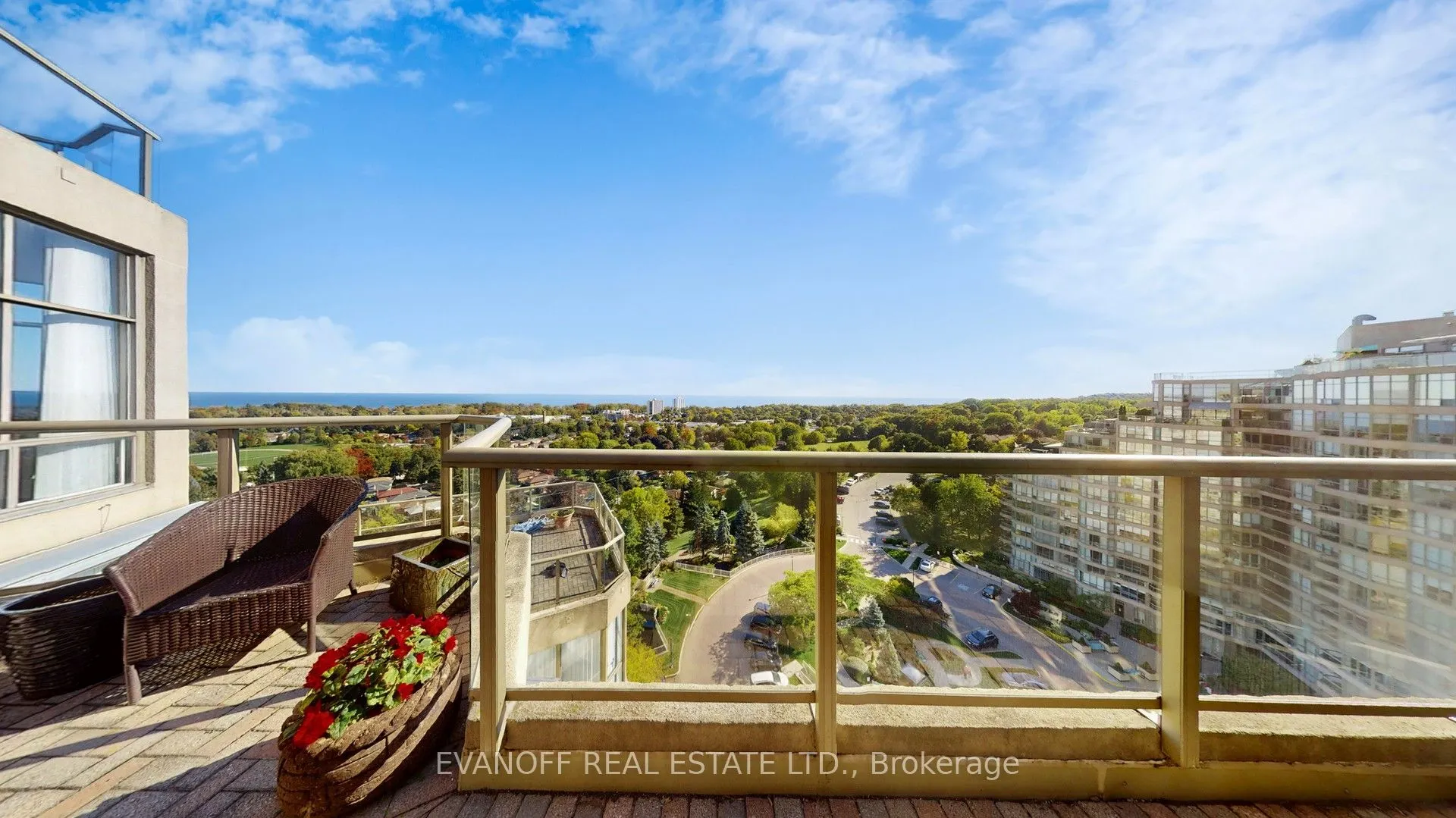 20 Guildwood Parkway, #PH 10
