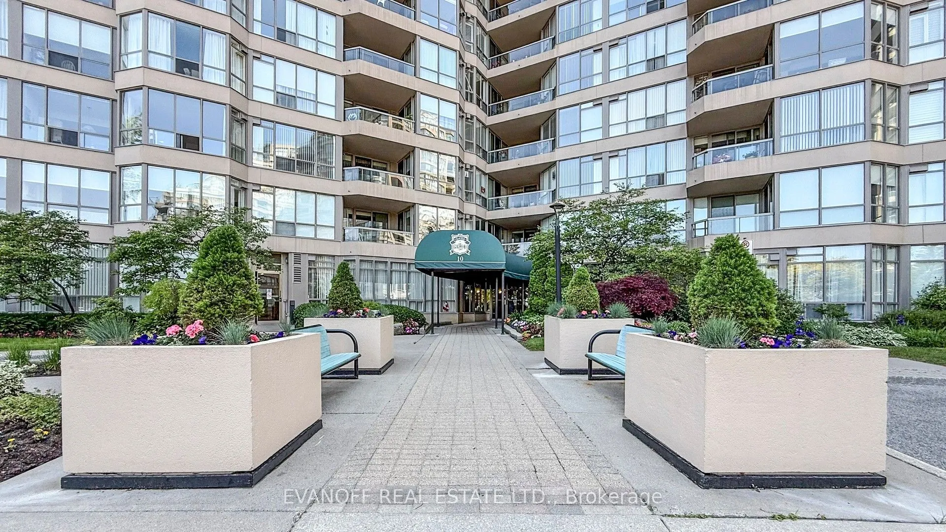 20 Guildwood Parkway, #PH 10