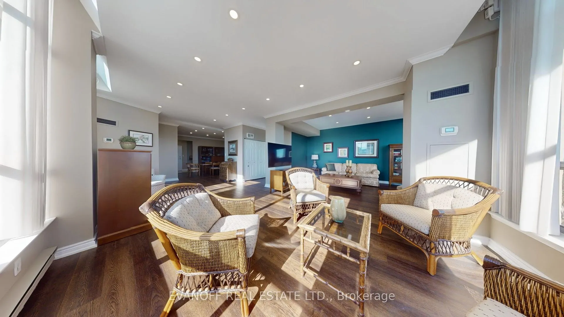20 Guildwood Parkway, #PH 10