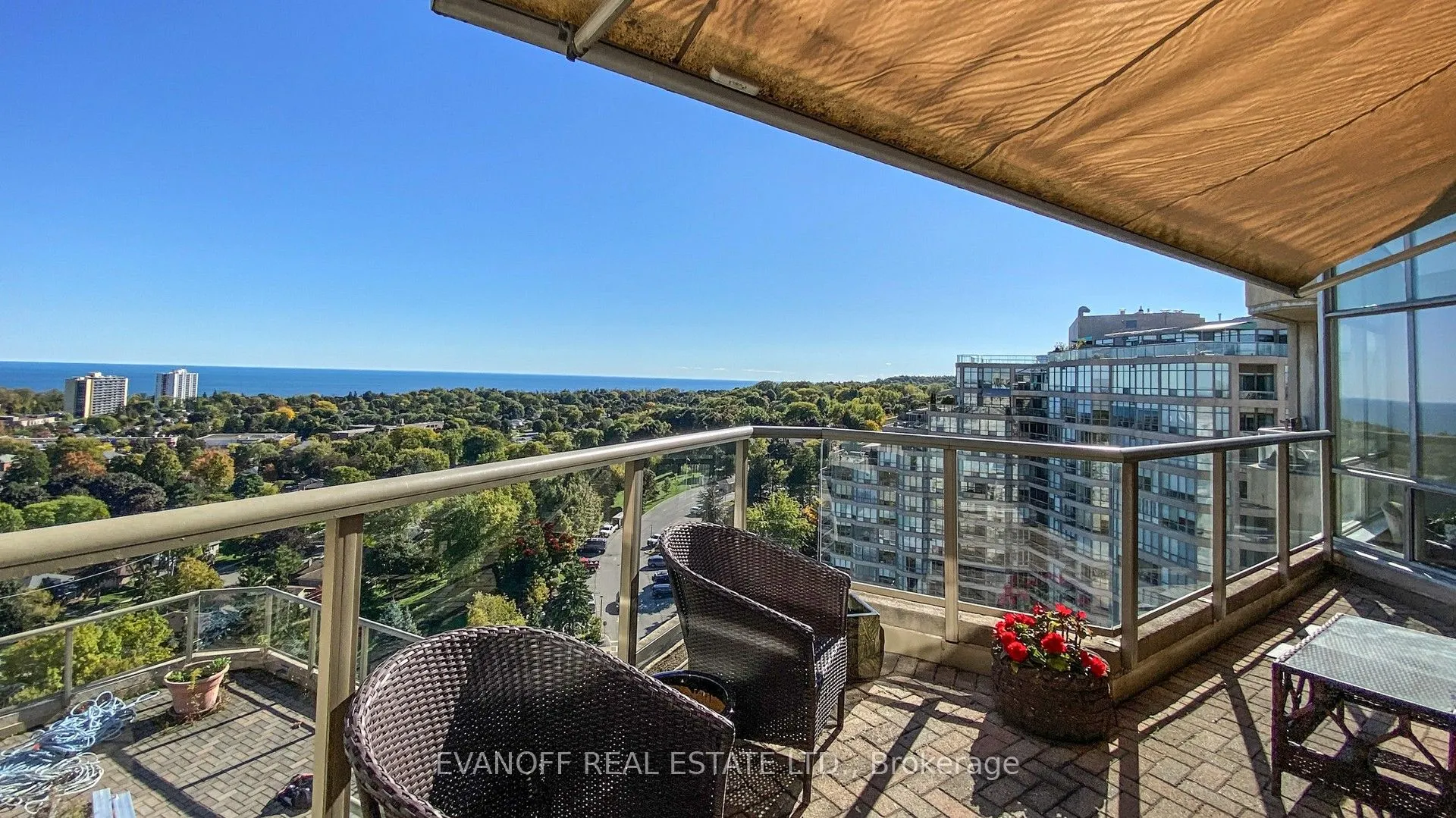 20 Guildwood Parkway, #PH 10