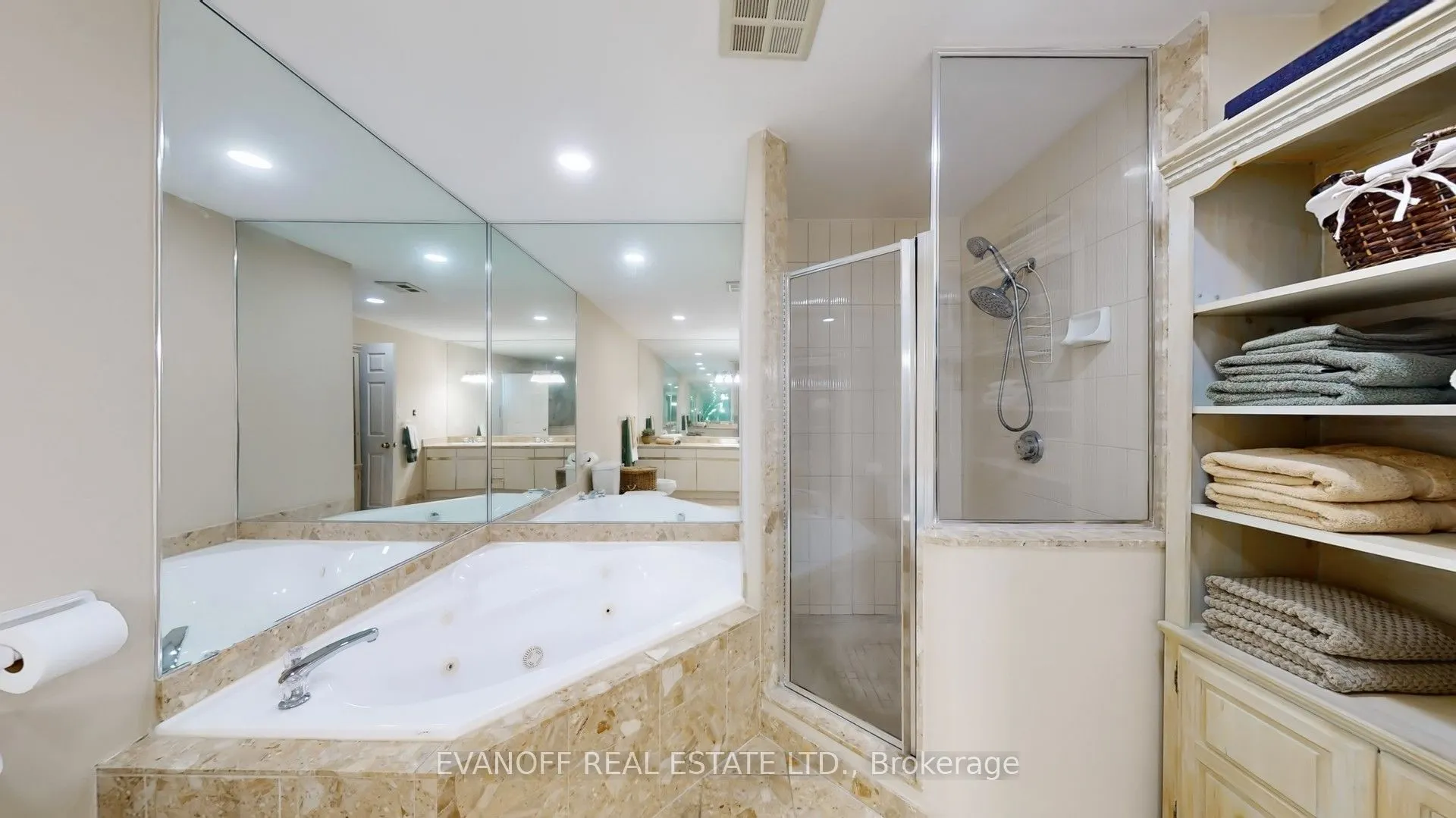 20 Guildwood Parkway, #PH 10