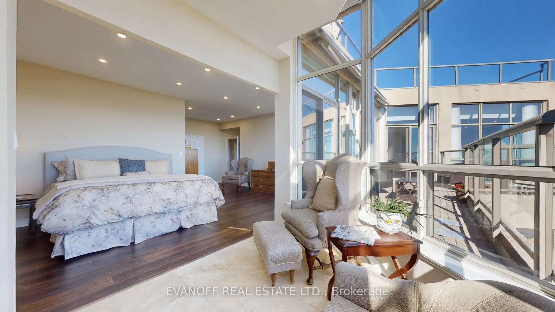 20 Guildwood Parkway, #PH 10