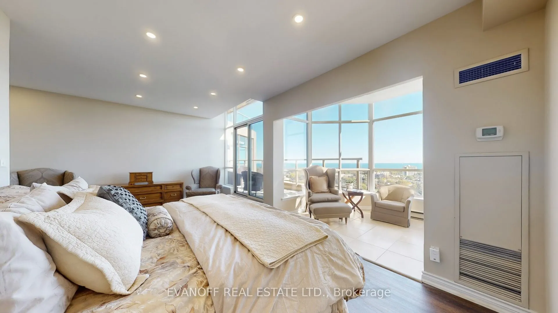 20 Guildwood Parkway, #PH 10