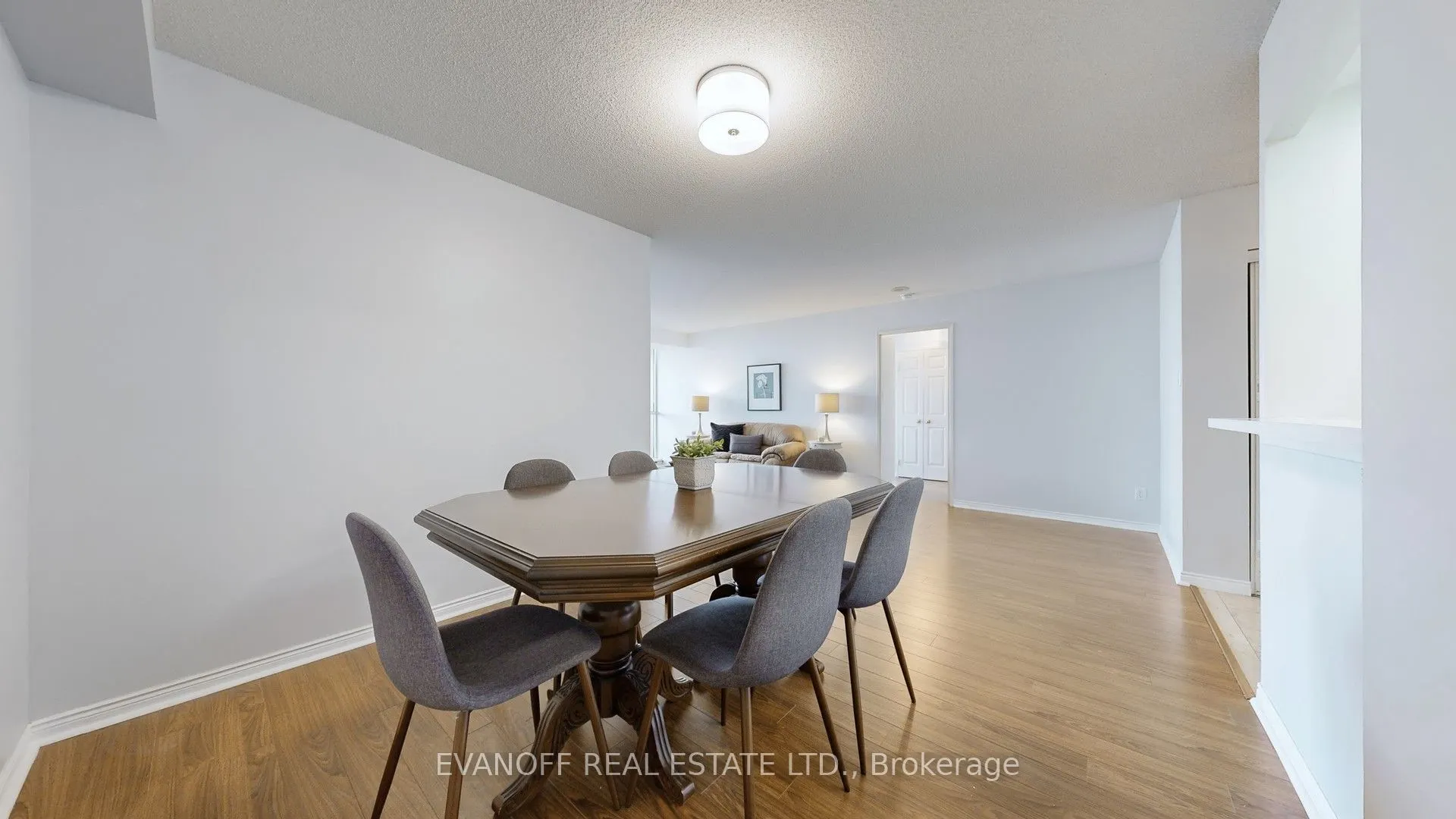10 Guildwood Parkway, #423