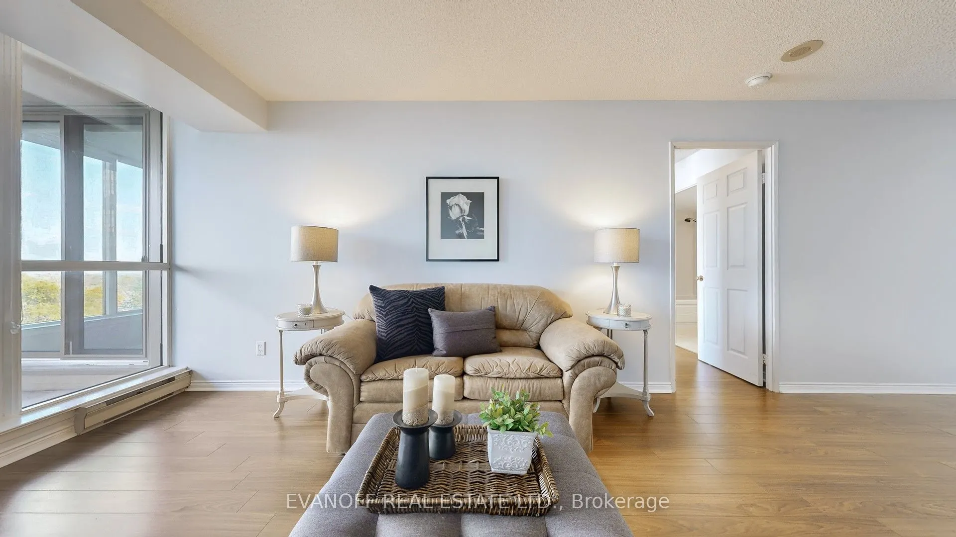 10 Guildwood Parkway, #423
