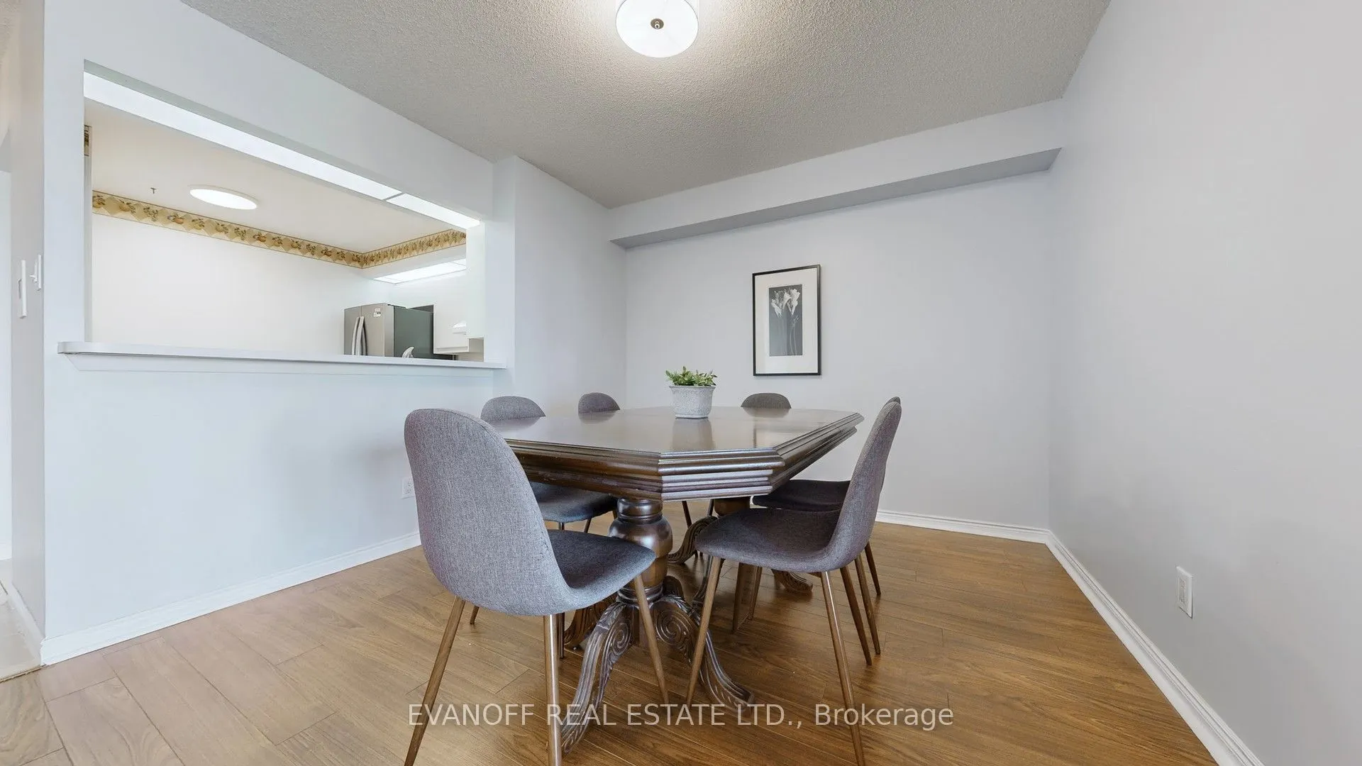 10 Guildwood Parkway, #423