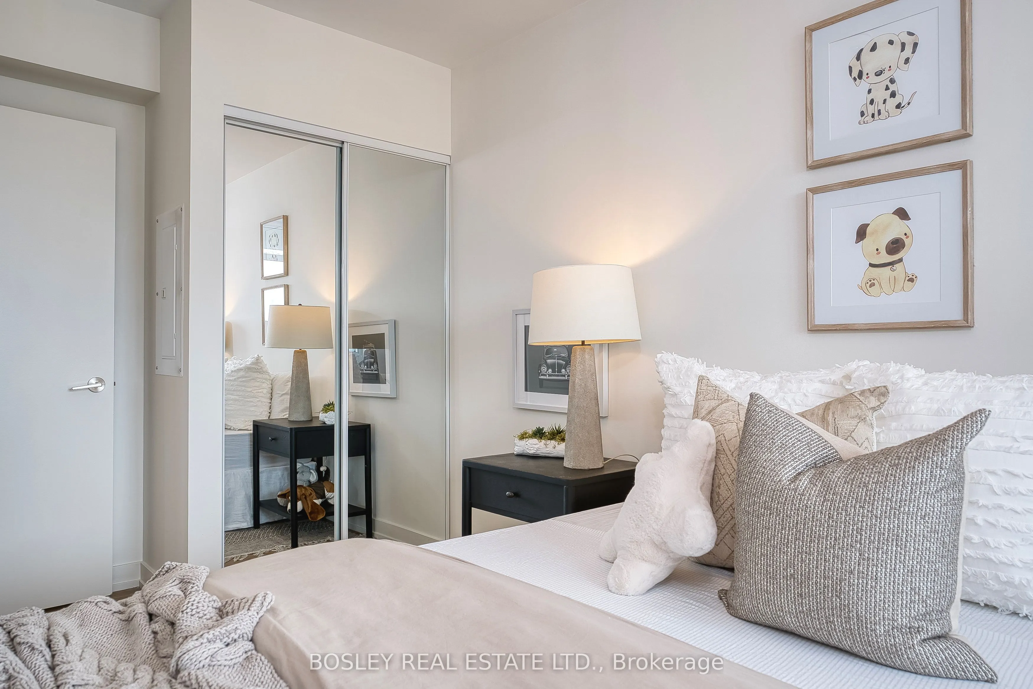 8 Trent Avenue, #1105