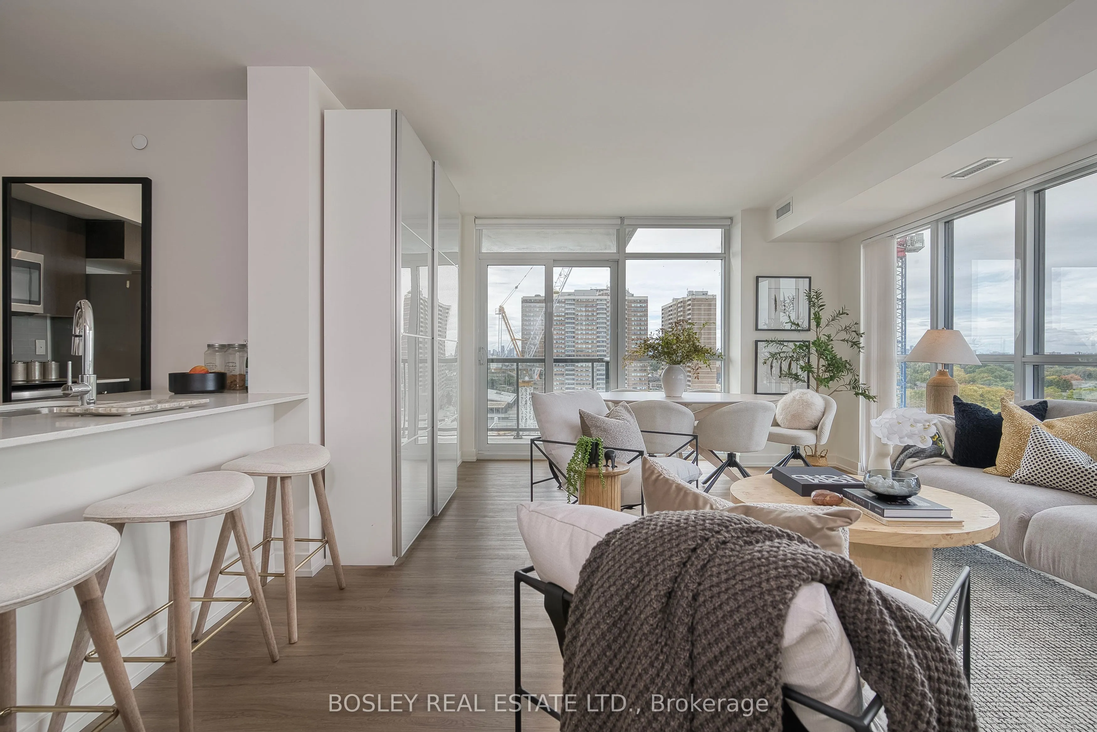 8 Trent Avenue, #1105