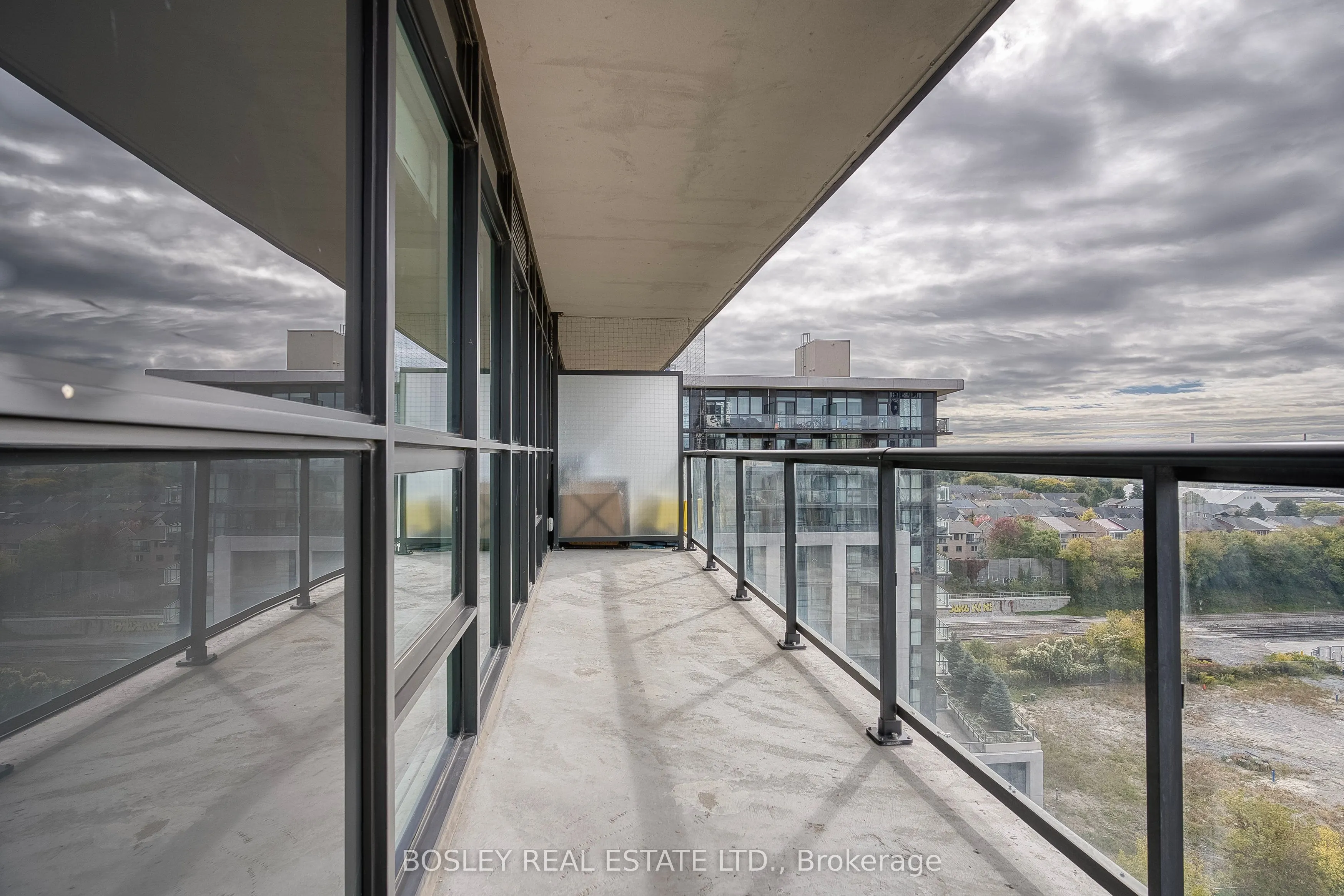 8 Trent Avenue, #1105
