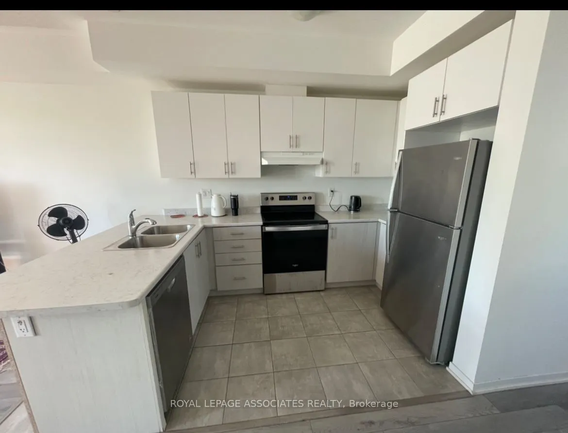 779 Heathrow Path, #779