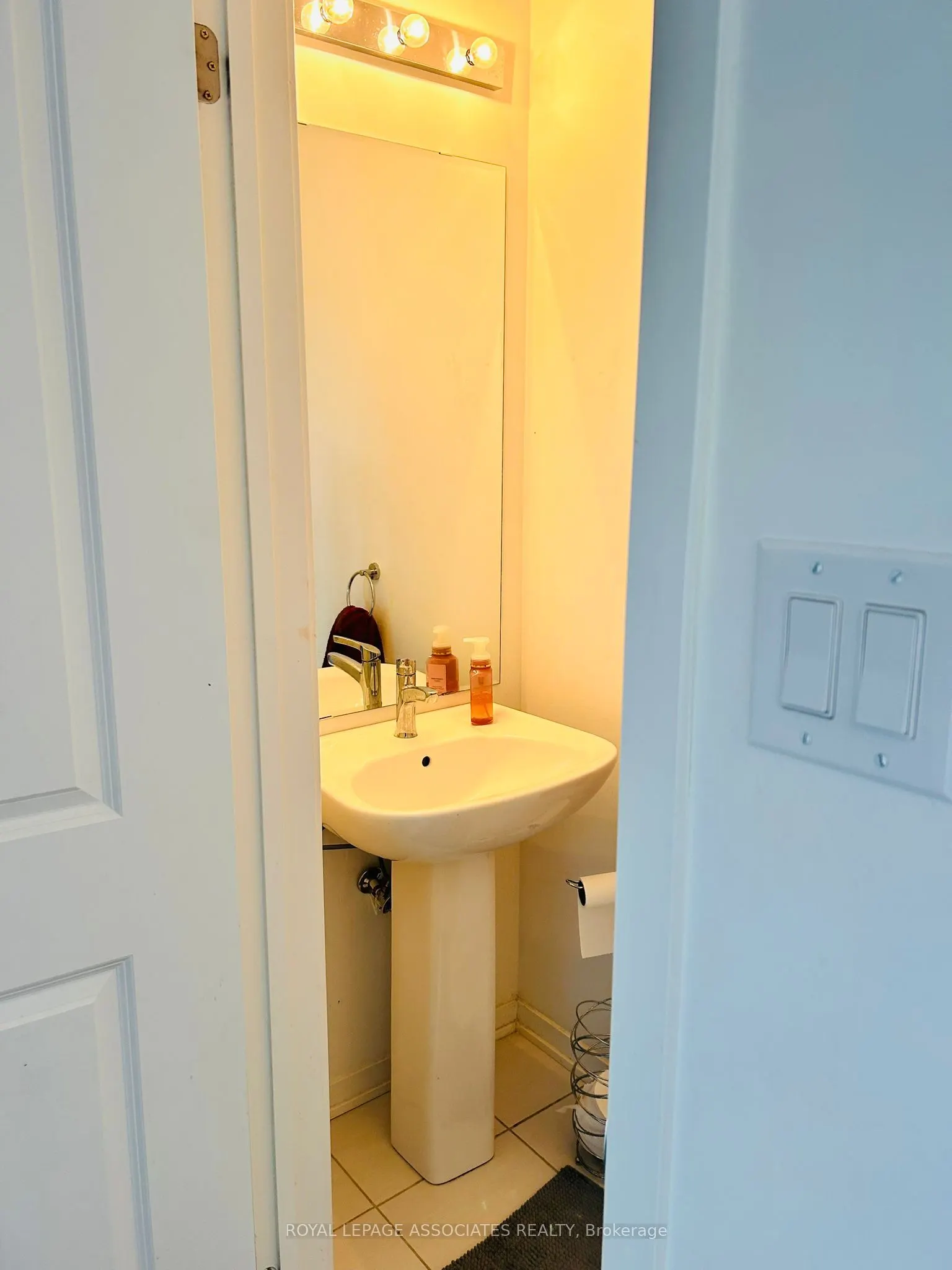 779 Heathrow Path, #779