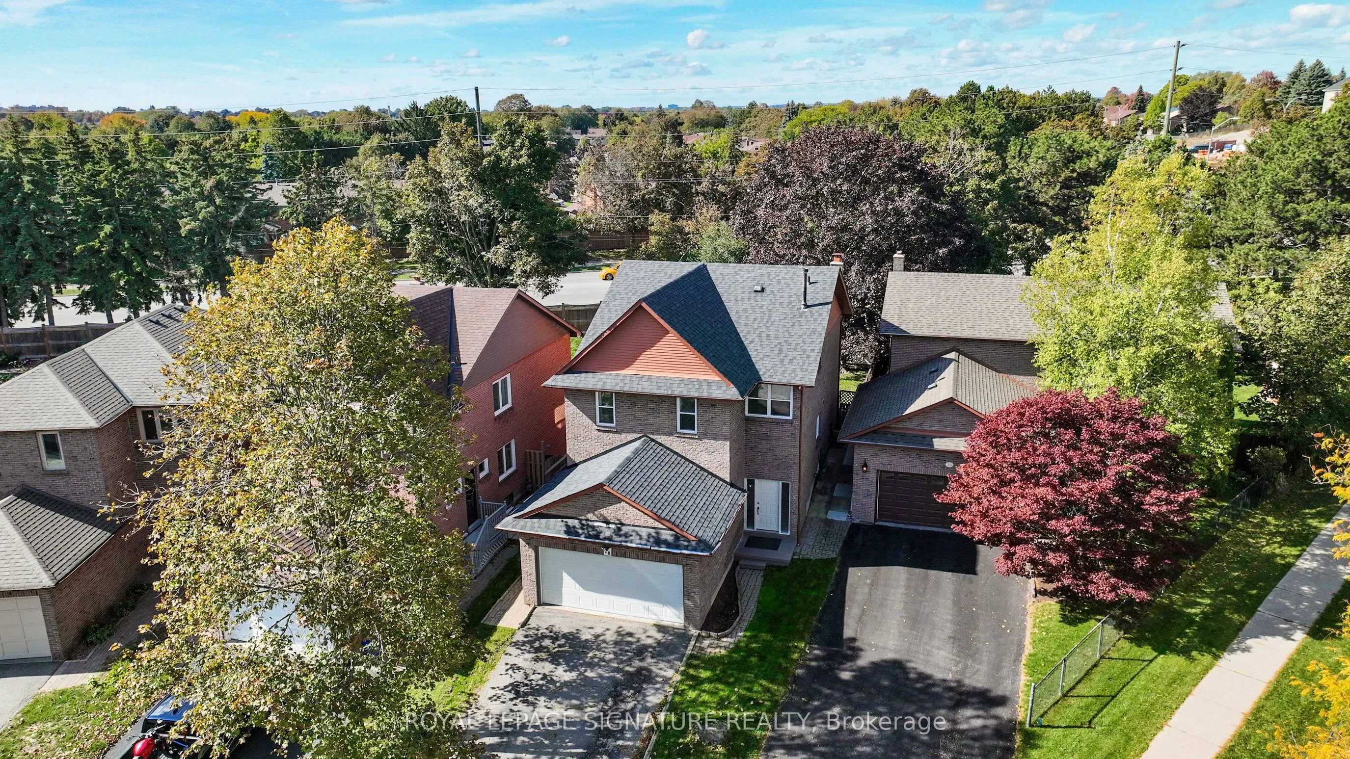28 Longfellow Court