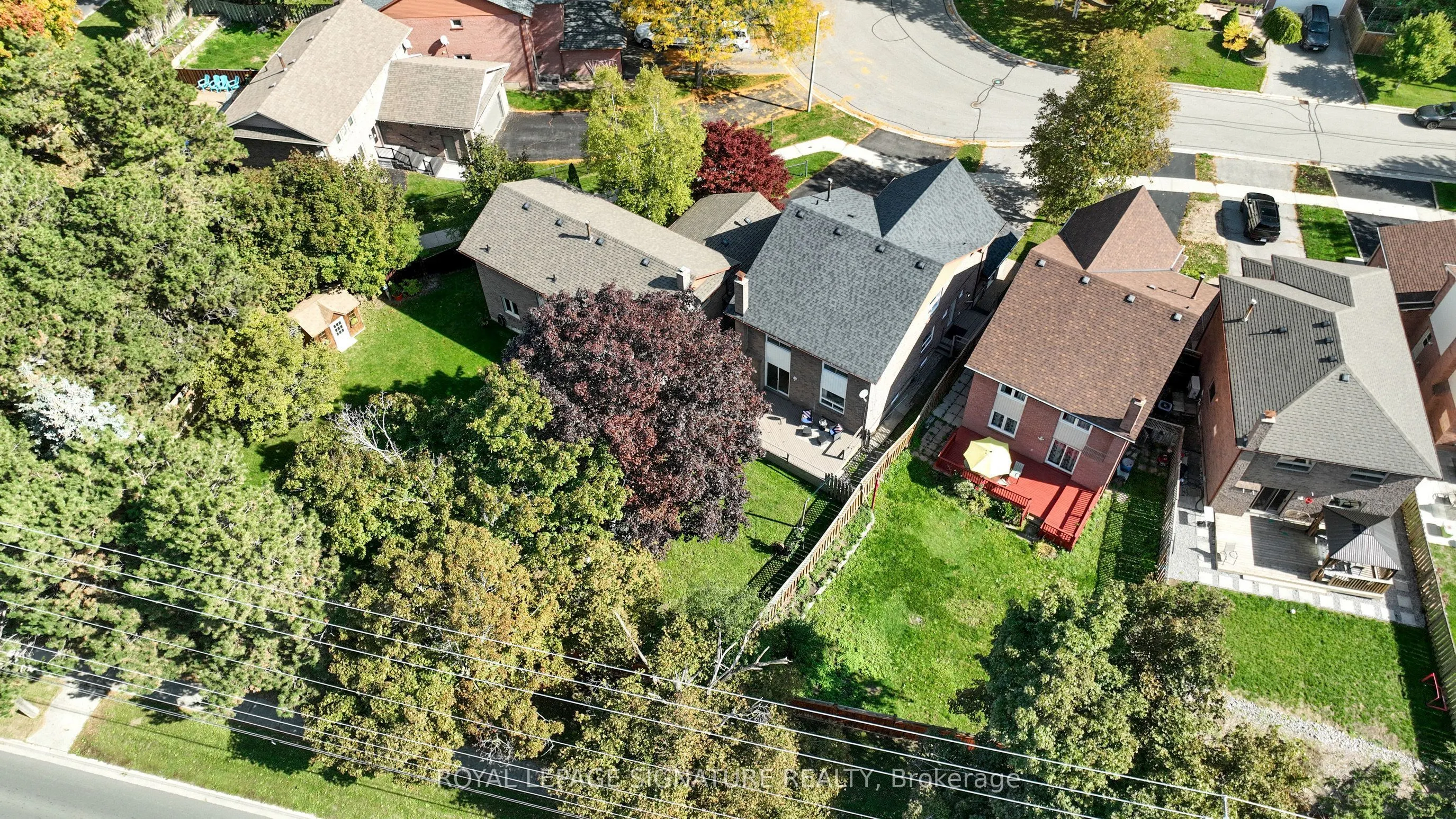 28 Longfellow Court