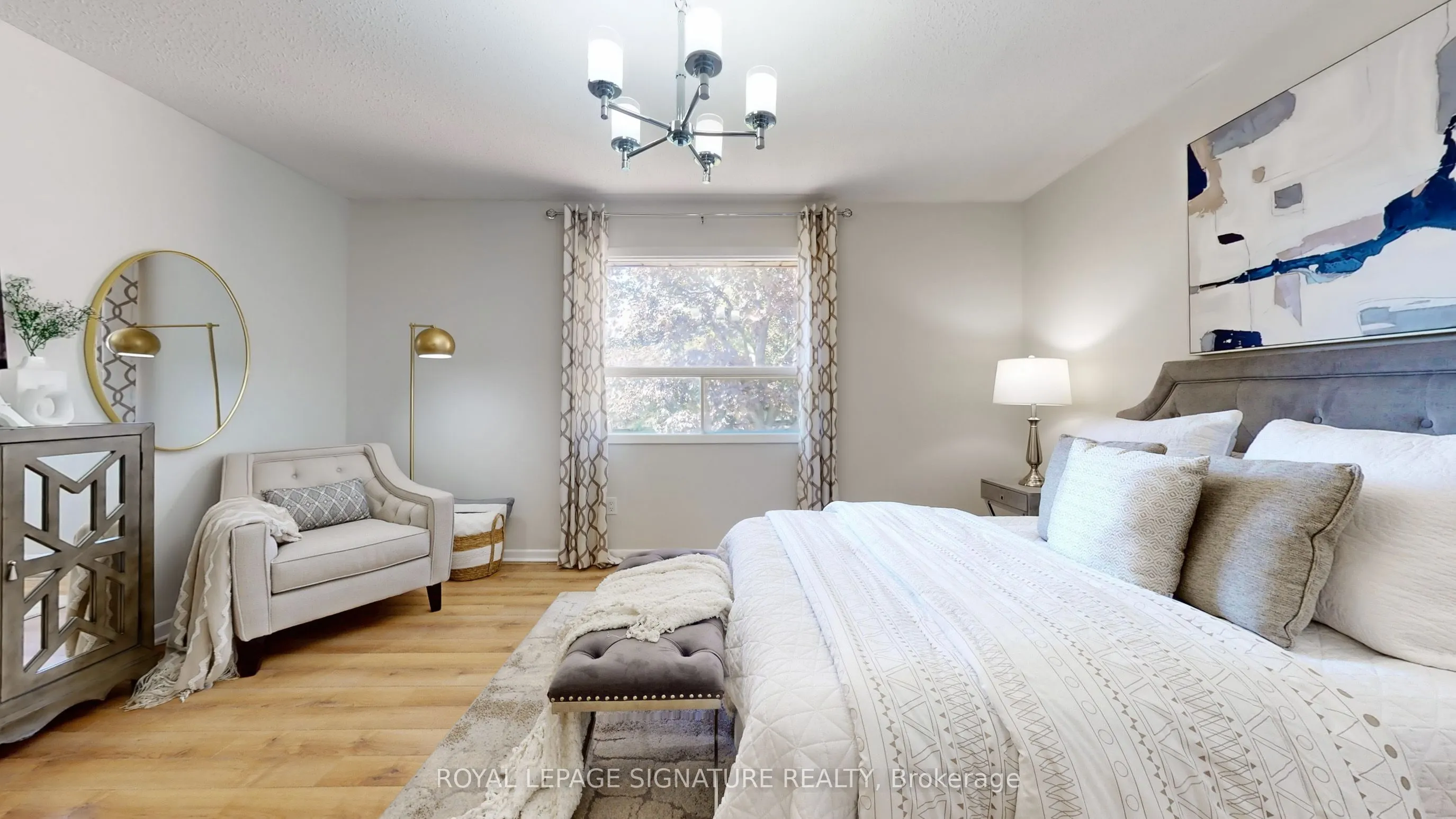 28 Longfellow Court