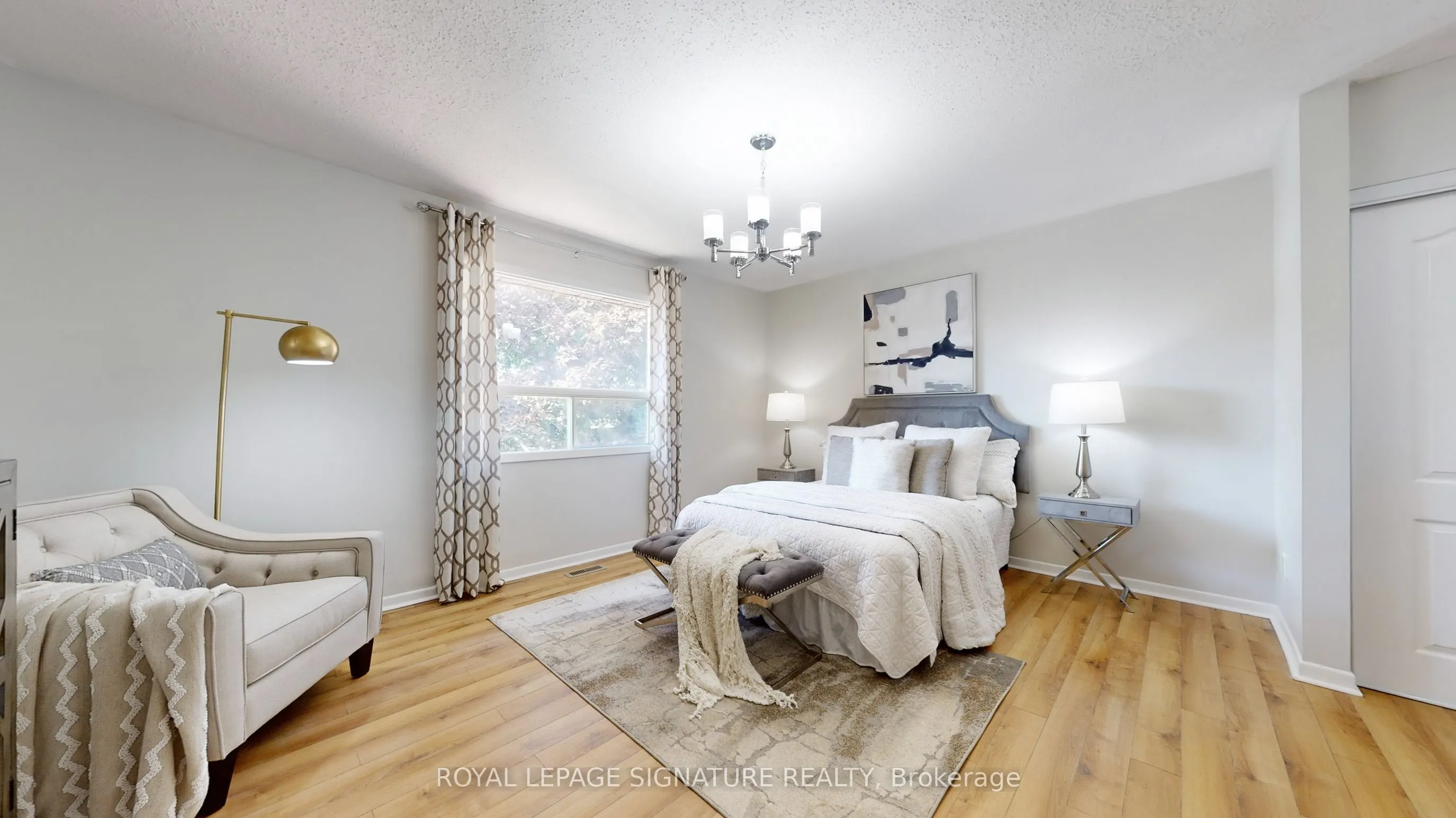 28 Longfellow Court