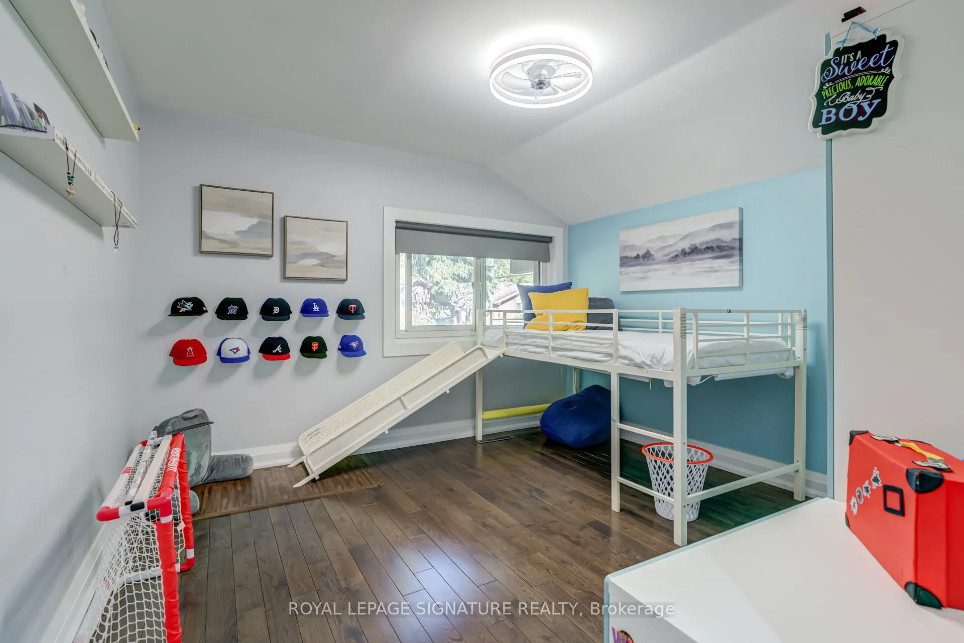 57 Munson Crescent
