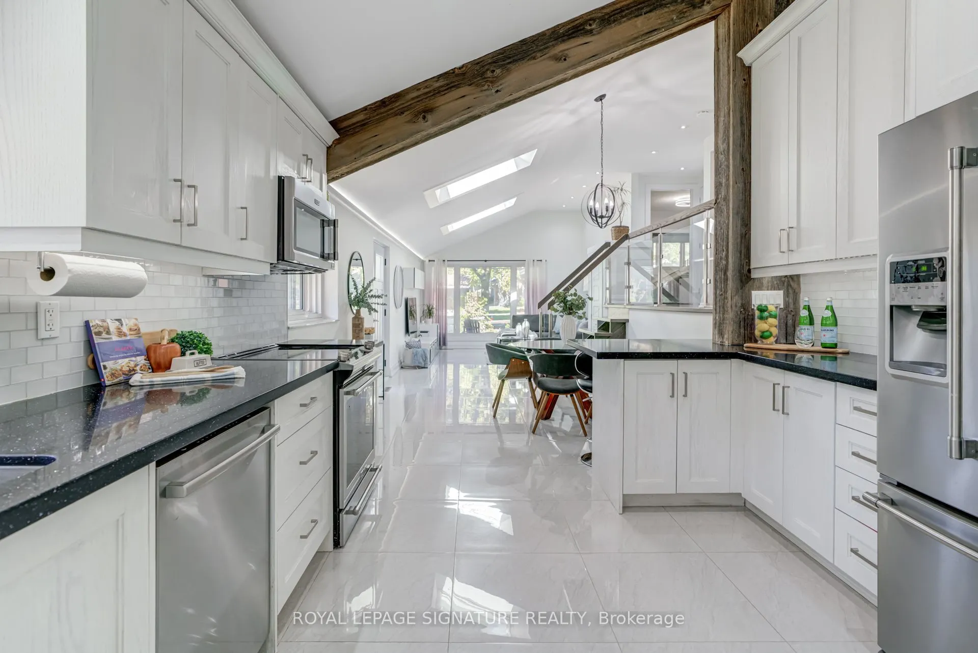 57 Munson Crescent